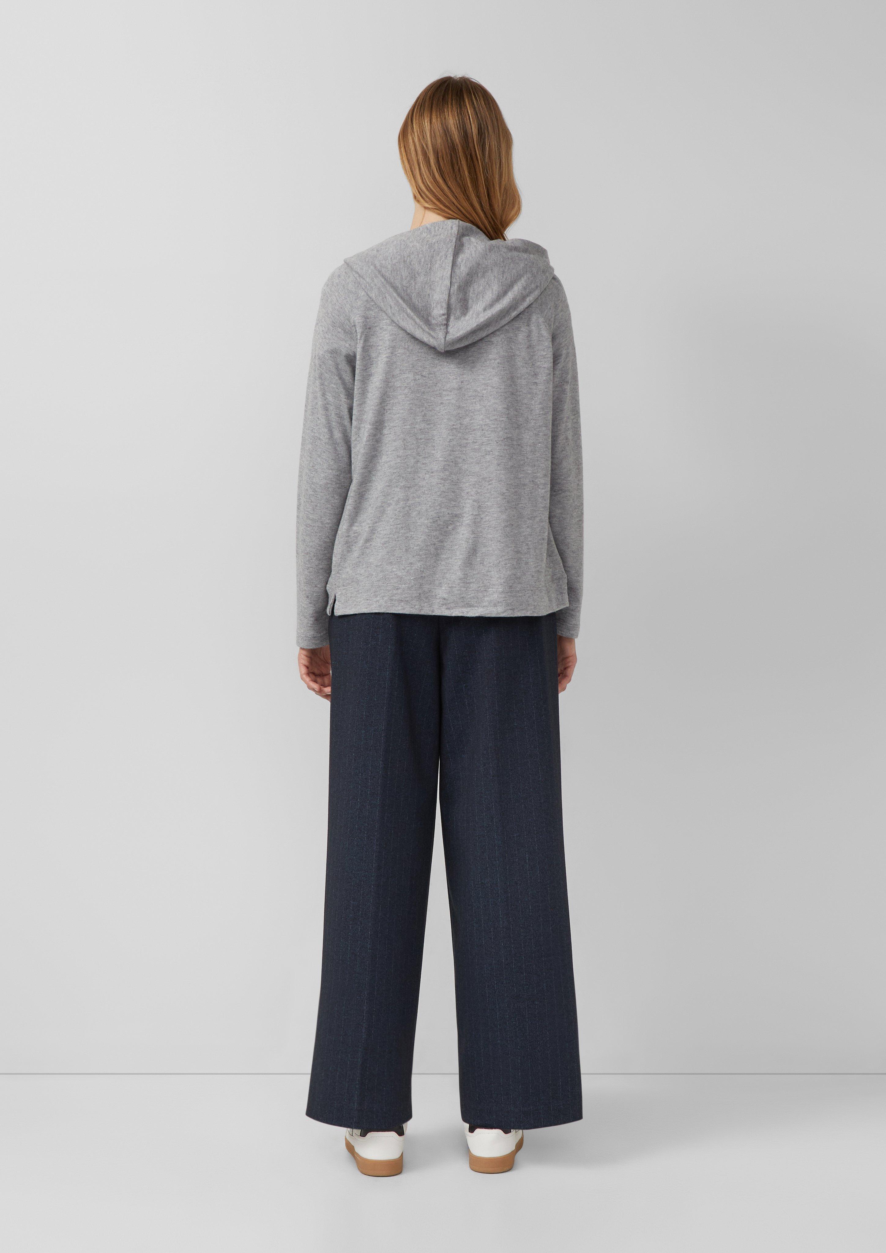 T-shirt in 97W2, 83W3, 69W8 & 39W8