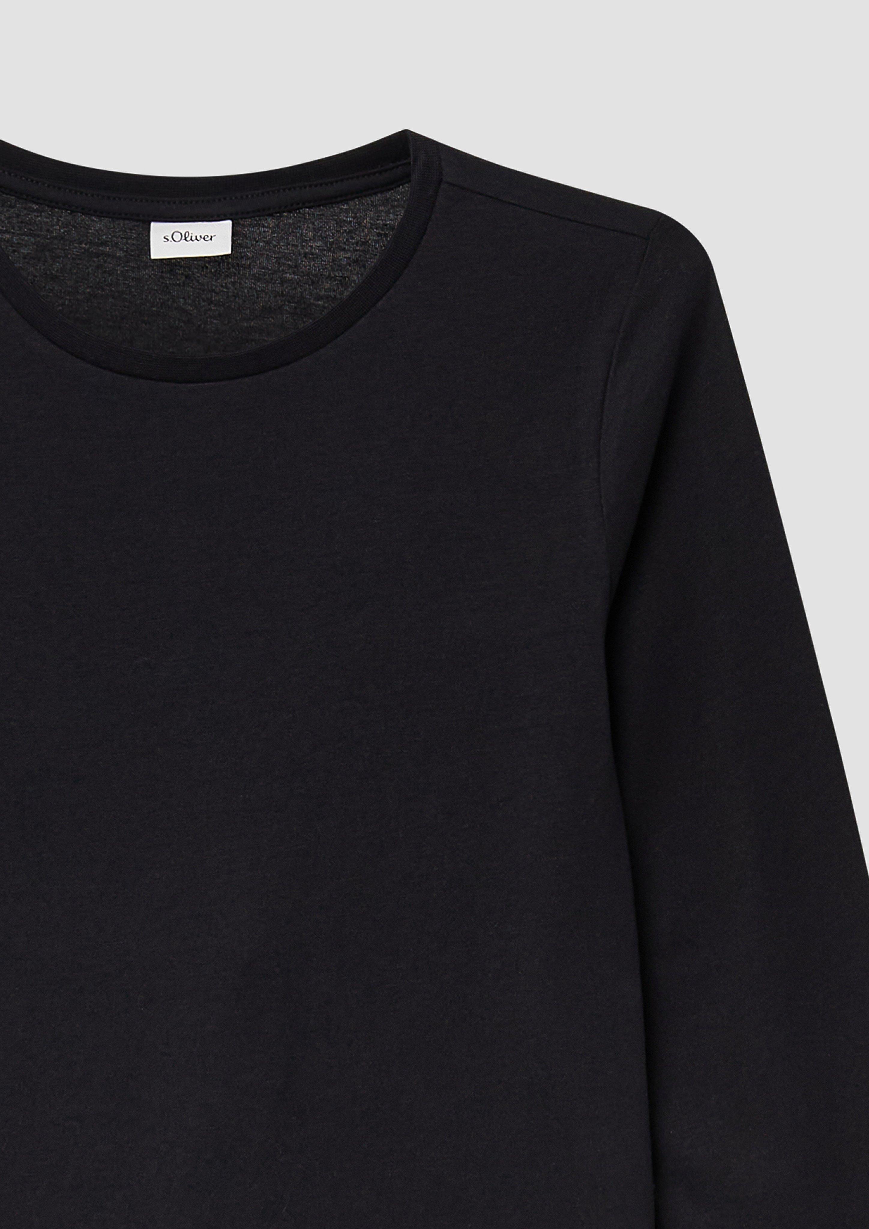 T-shirt in 9999, 3900, 8001 & 5742