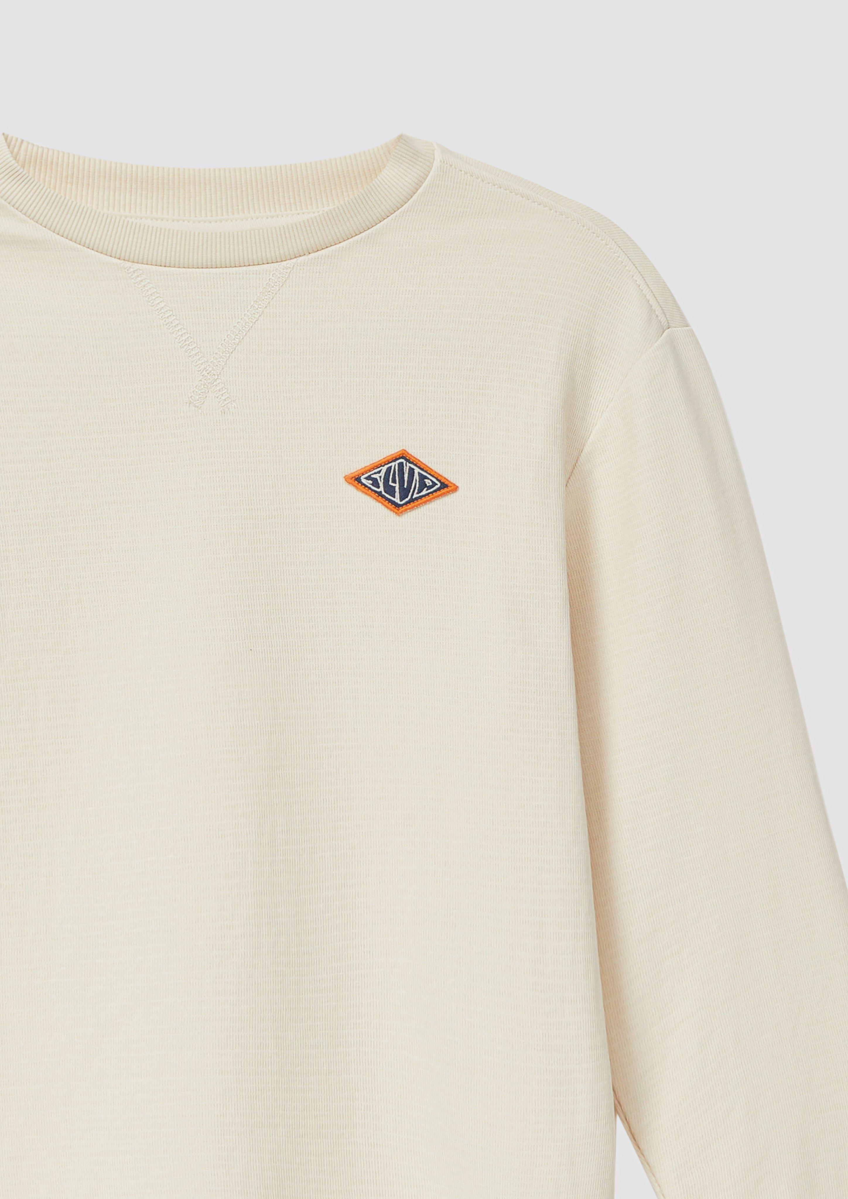 T-shirt in 8001 & 5742