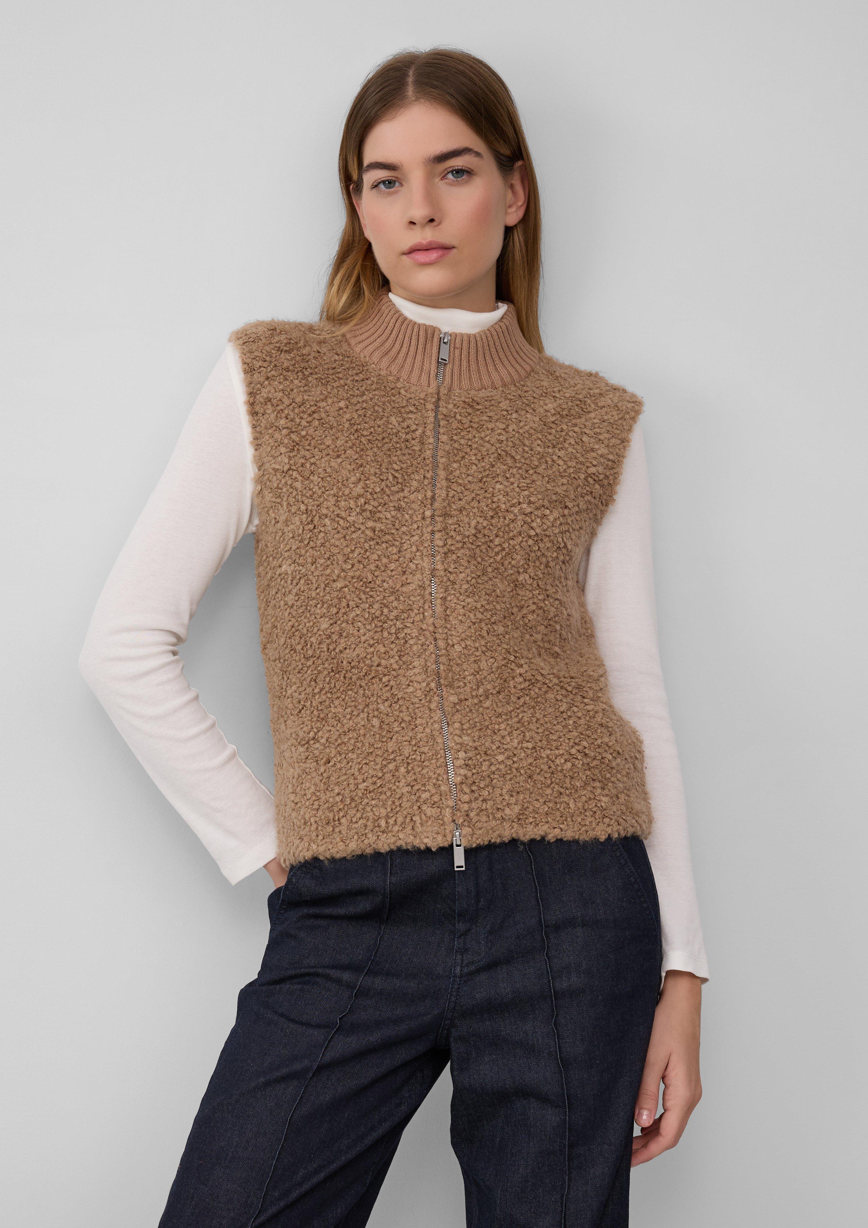Strickjacke in 8486