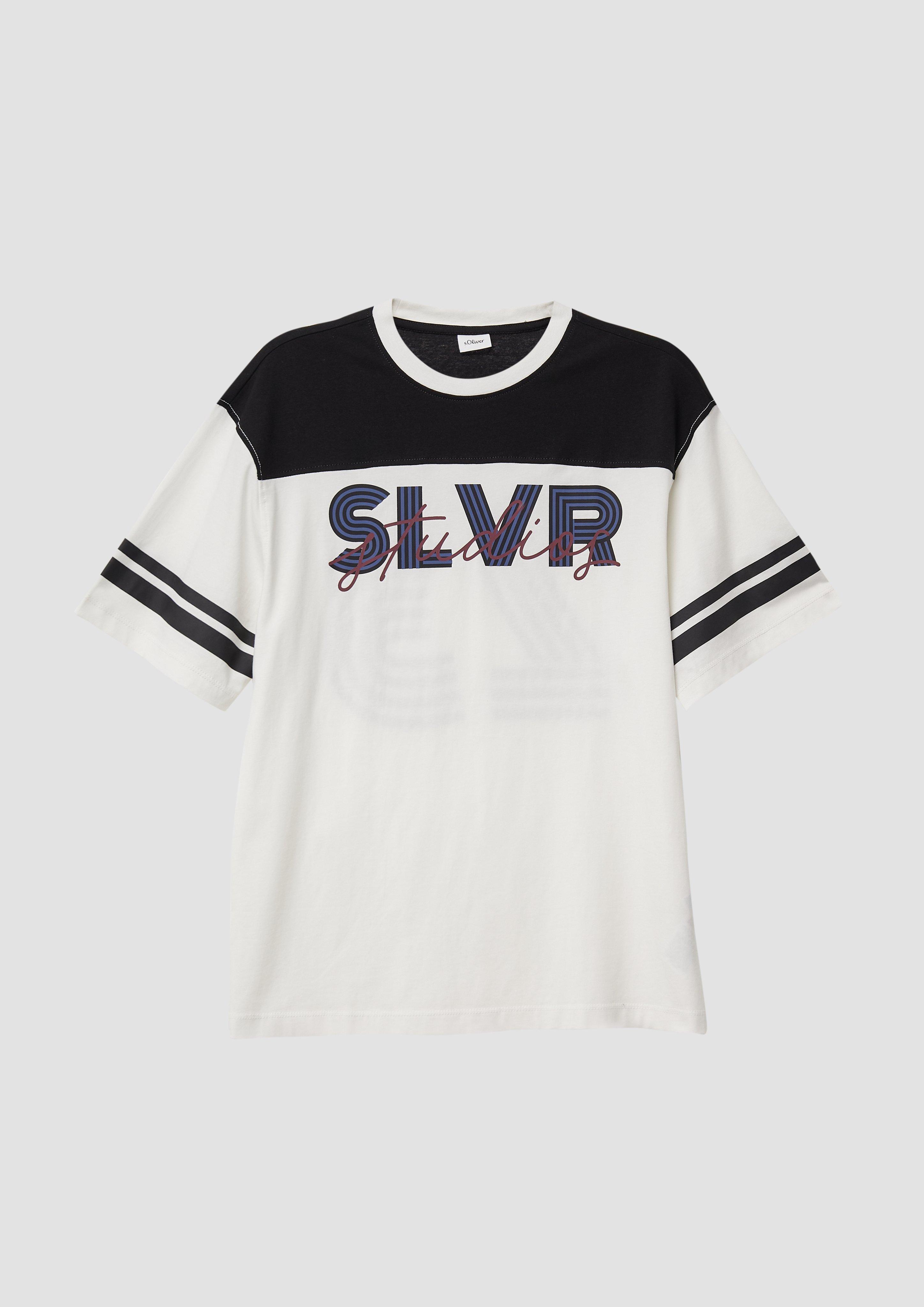 Thumbnail - T-Shirt