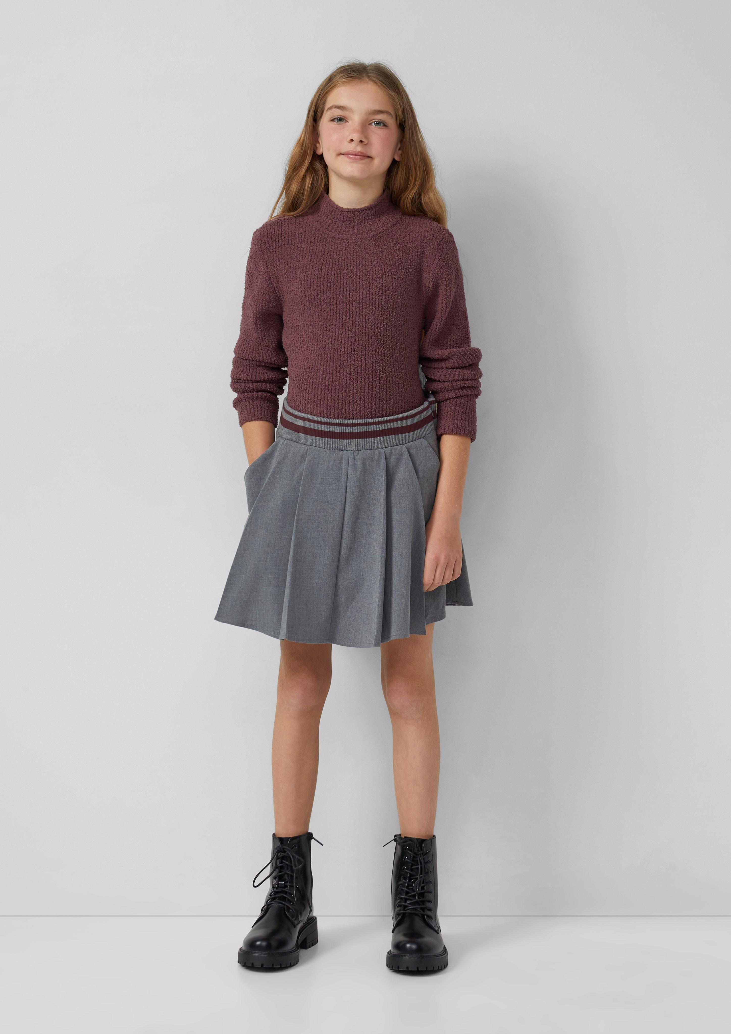 Knitted jumper in 4927, 0406 & 4530