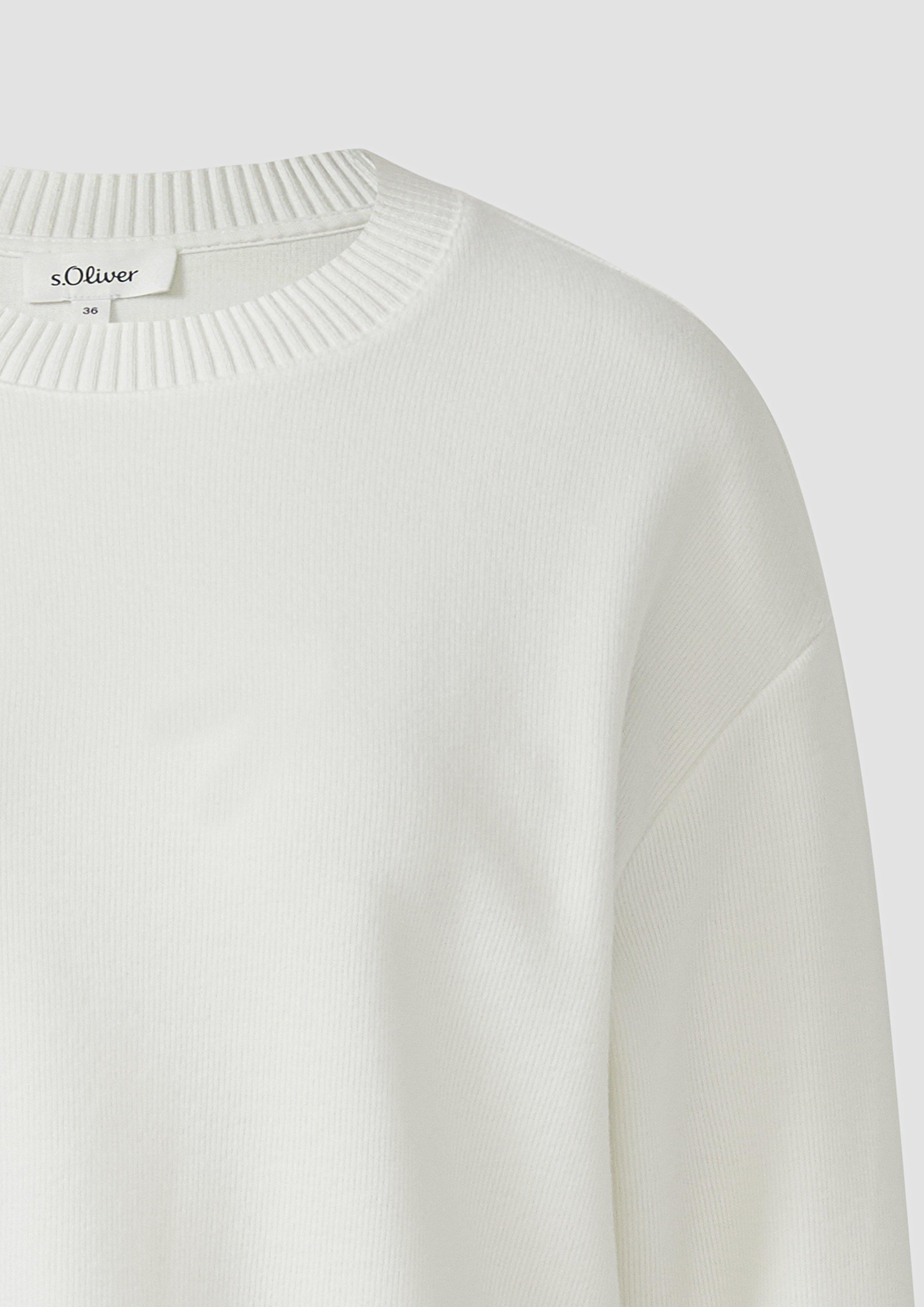 Sweatshirt in 0210, 3902, 5141 & 97W3