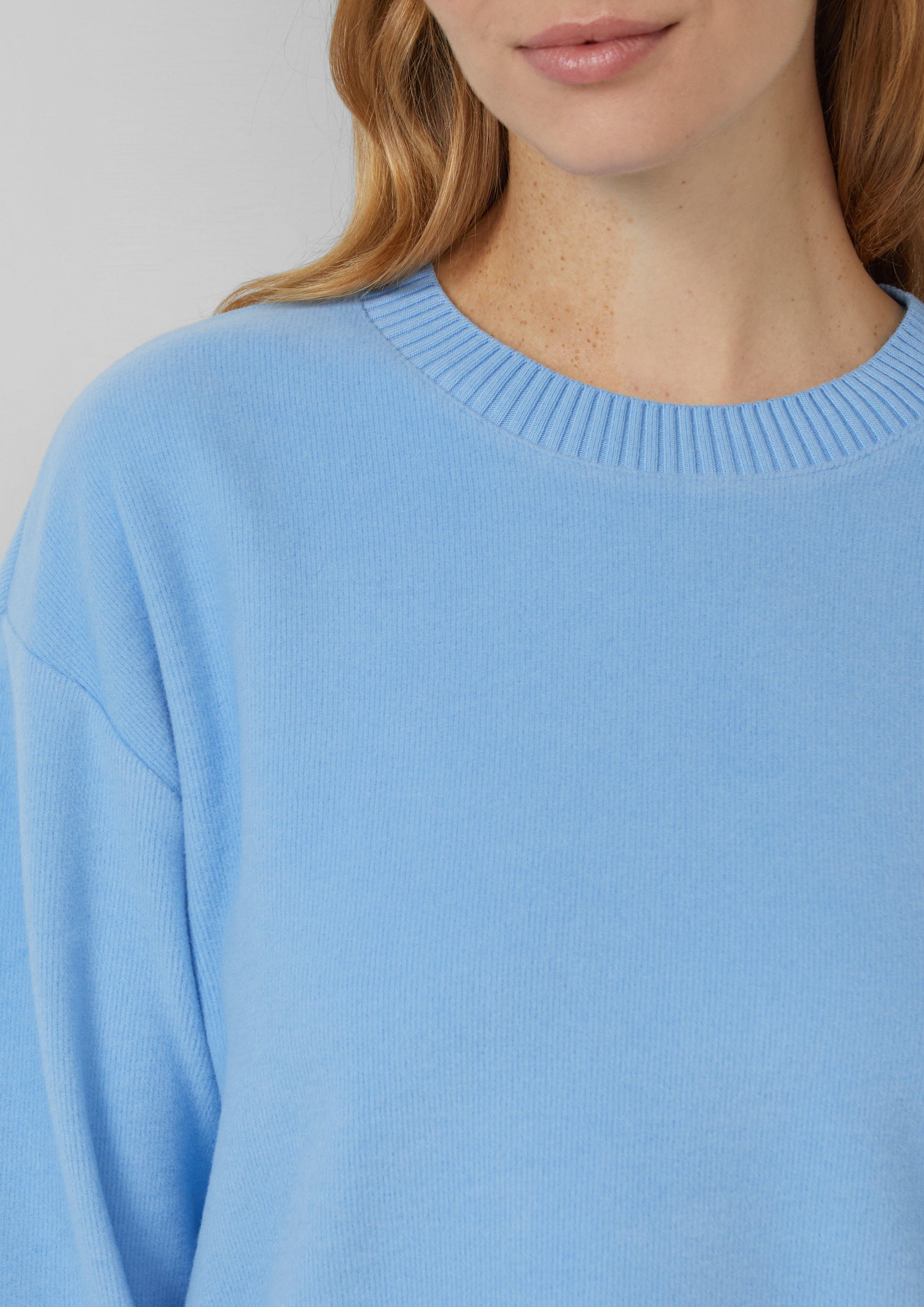 Sweatshirt in 5141, 3902, 97W3 & 0210