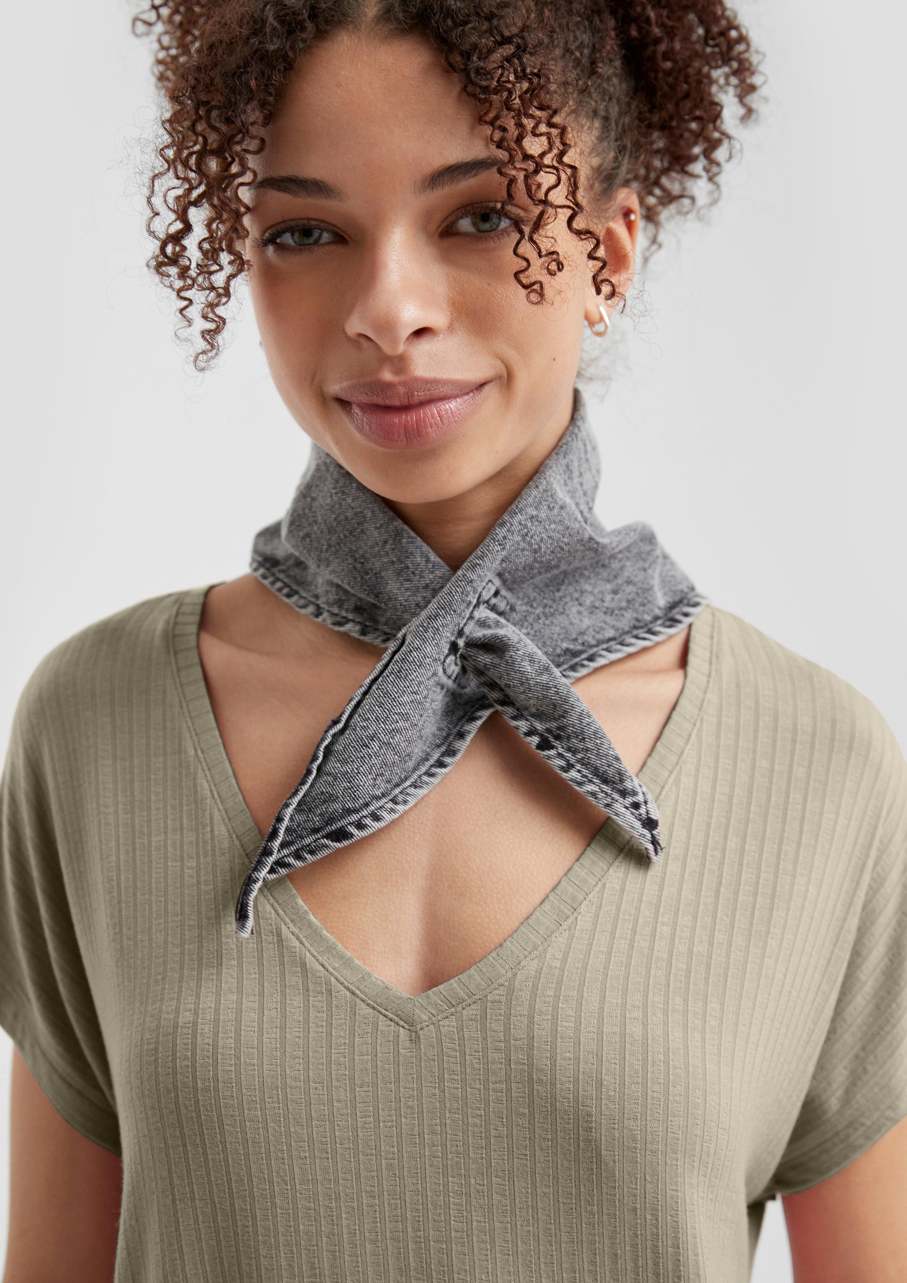 T-Shirt in 7803, 9999 & 4418