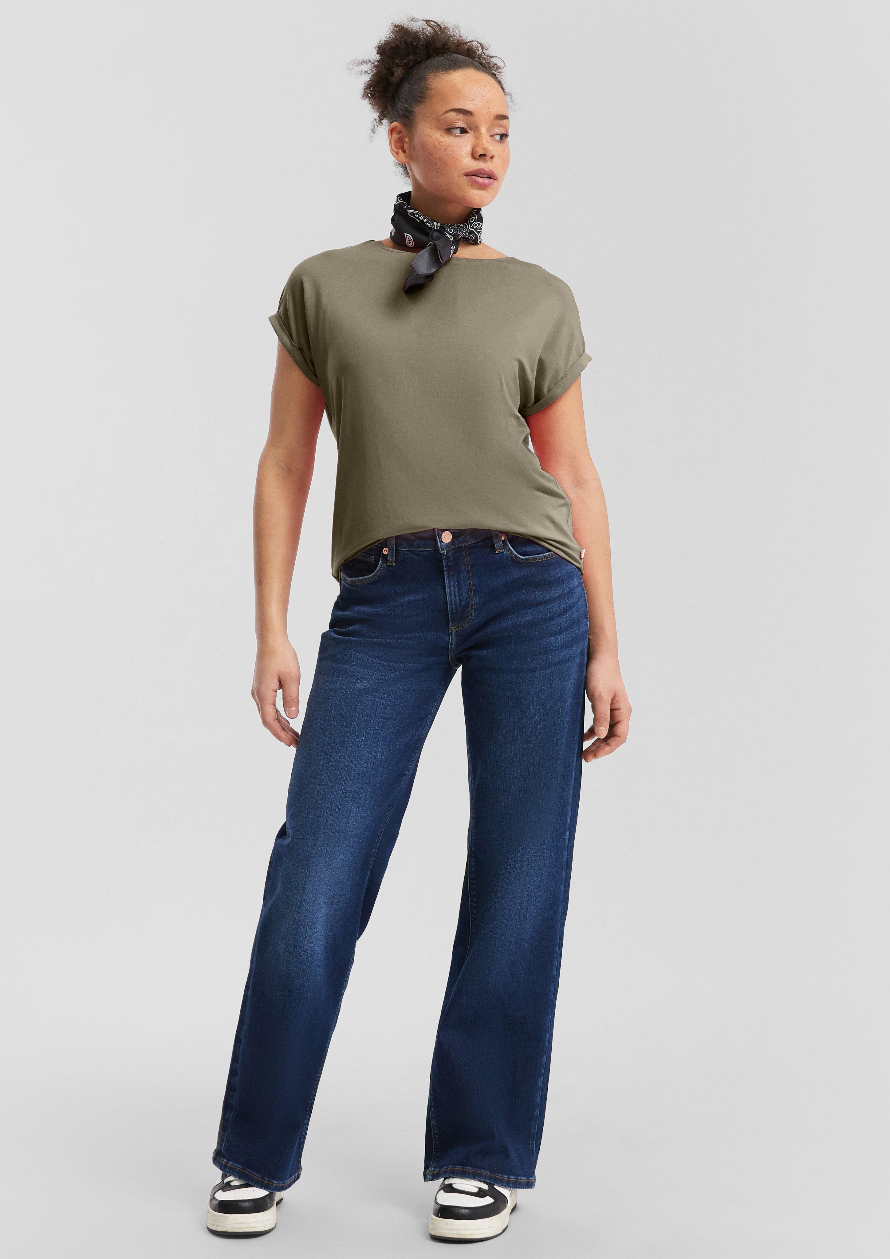 T-Shirt in 7803 & 4418