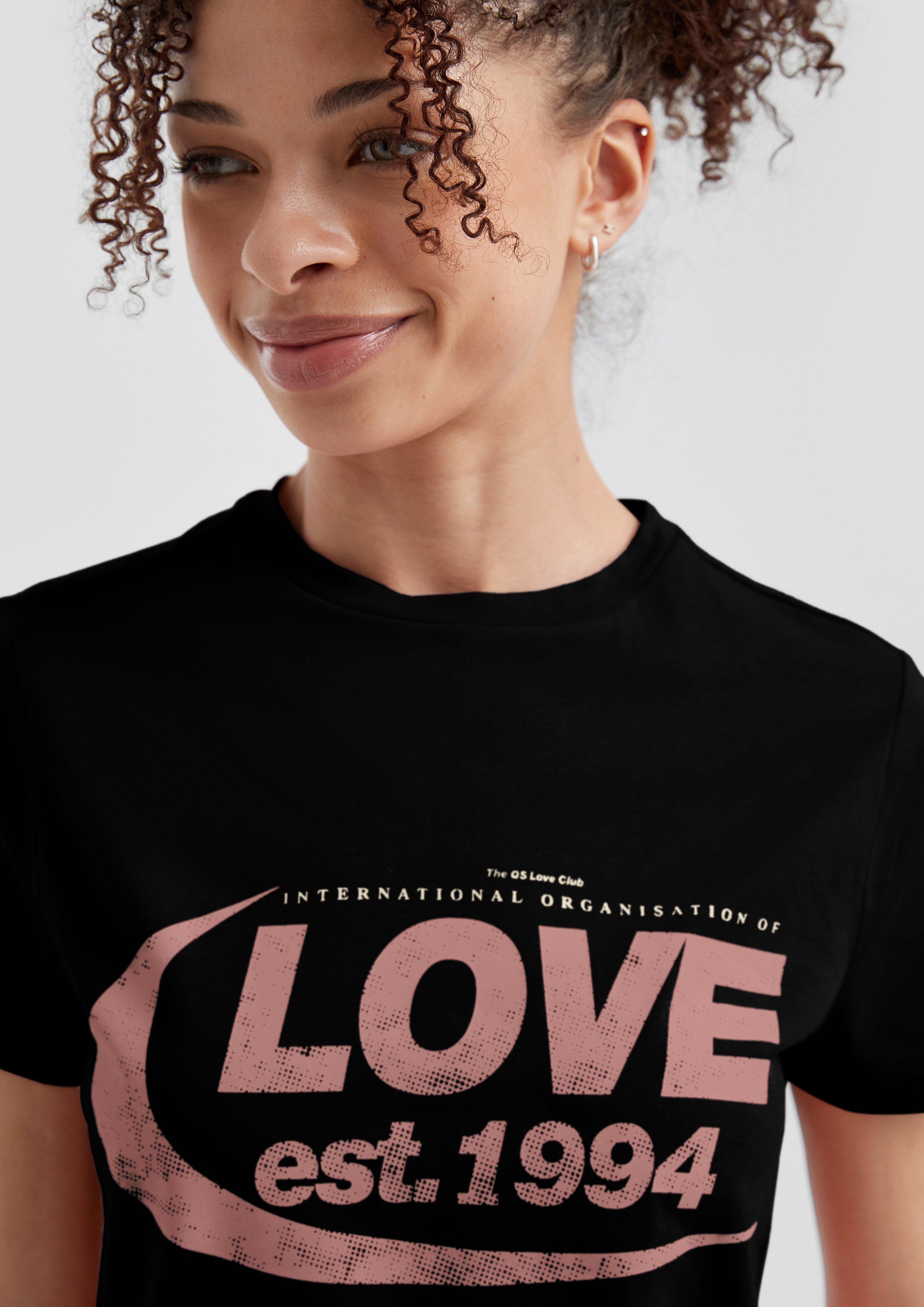 T-Shirt in 99D0, 44D0 & 02D0