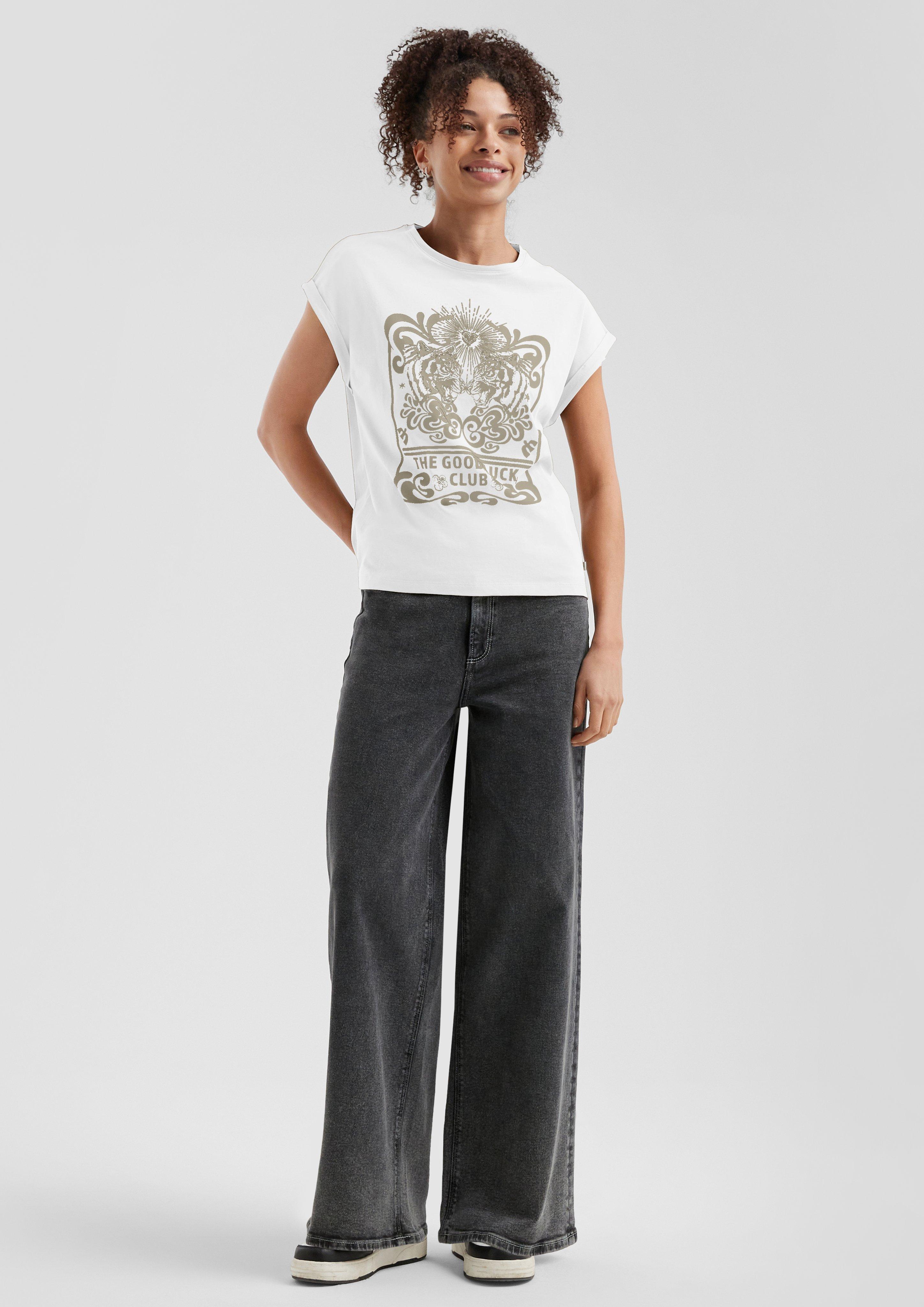 T-Shirt in 02D0 & 78D0