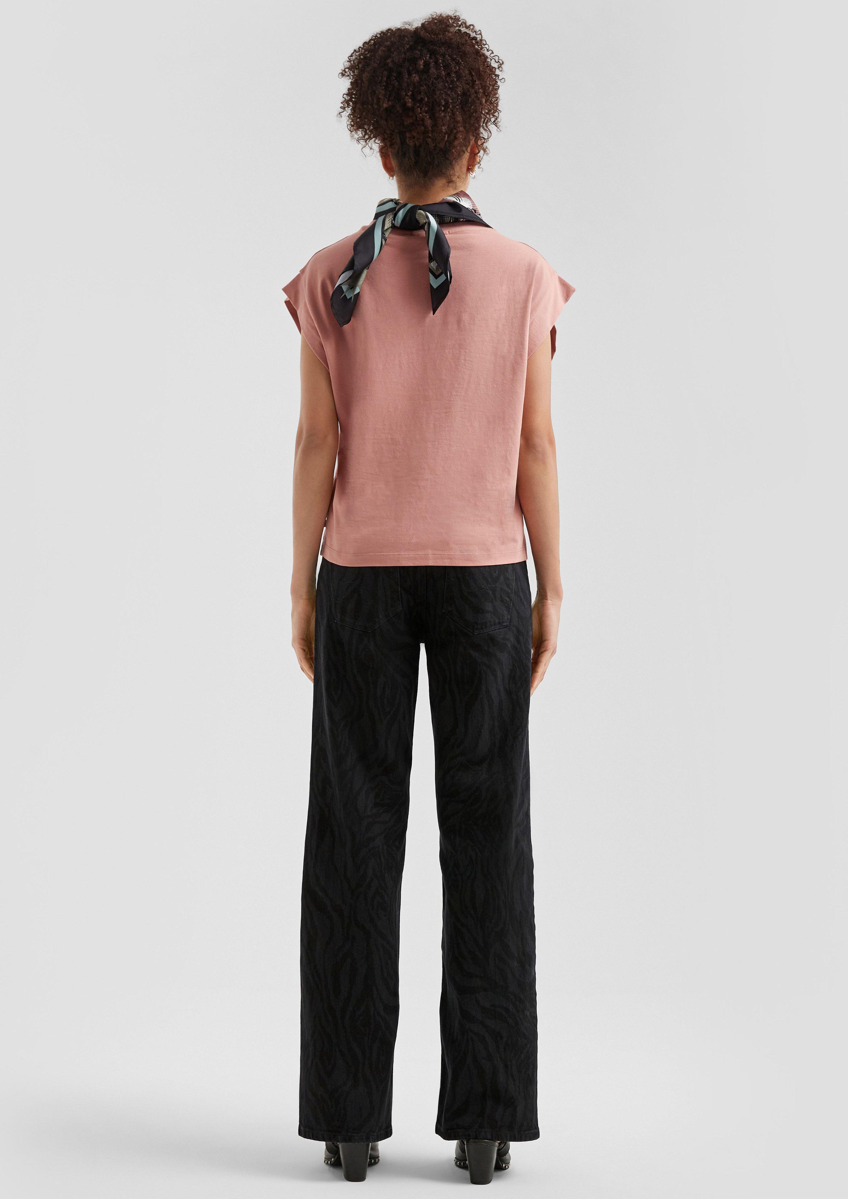 T-shirt in 44D0, 02D0, 78D0 & 99D0