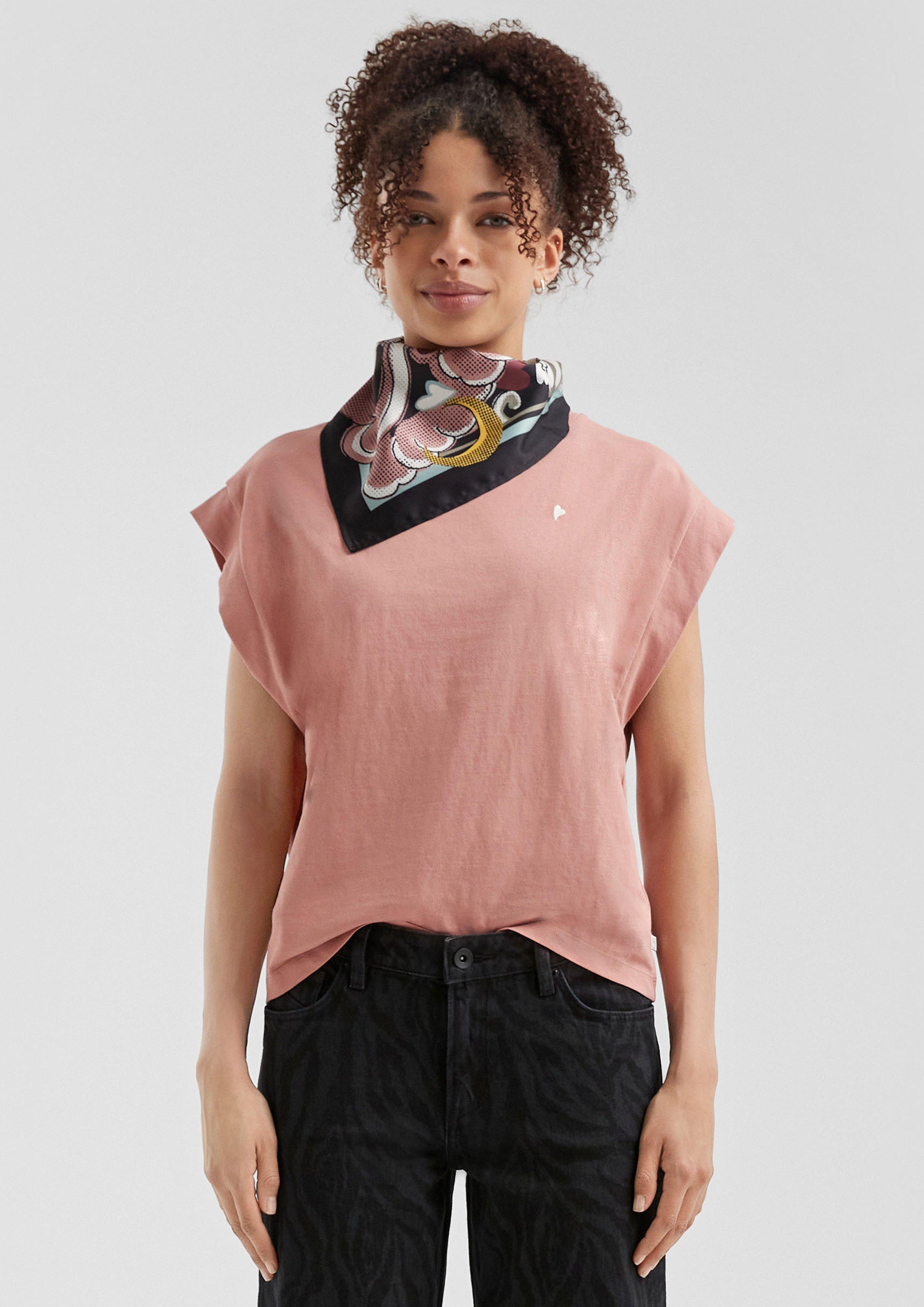 T-shirt in 44D0, 02D0, 78D0 & 99D0