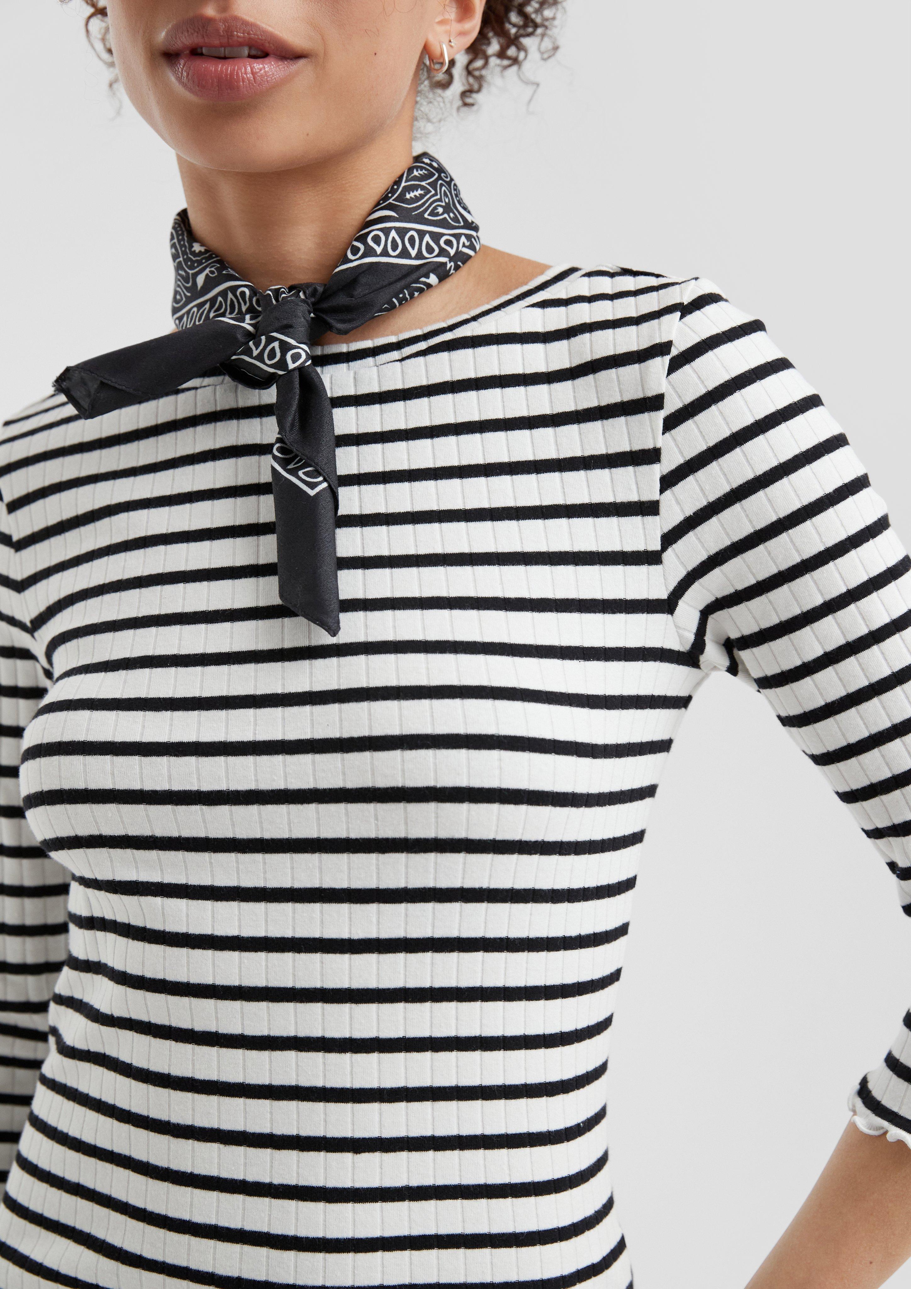 T-shirt in 99G0, 78G0 & 44G0