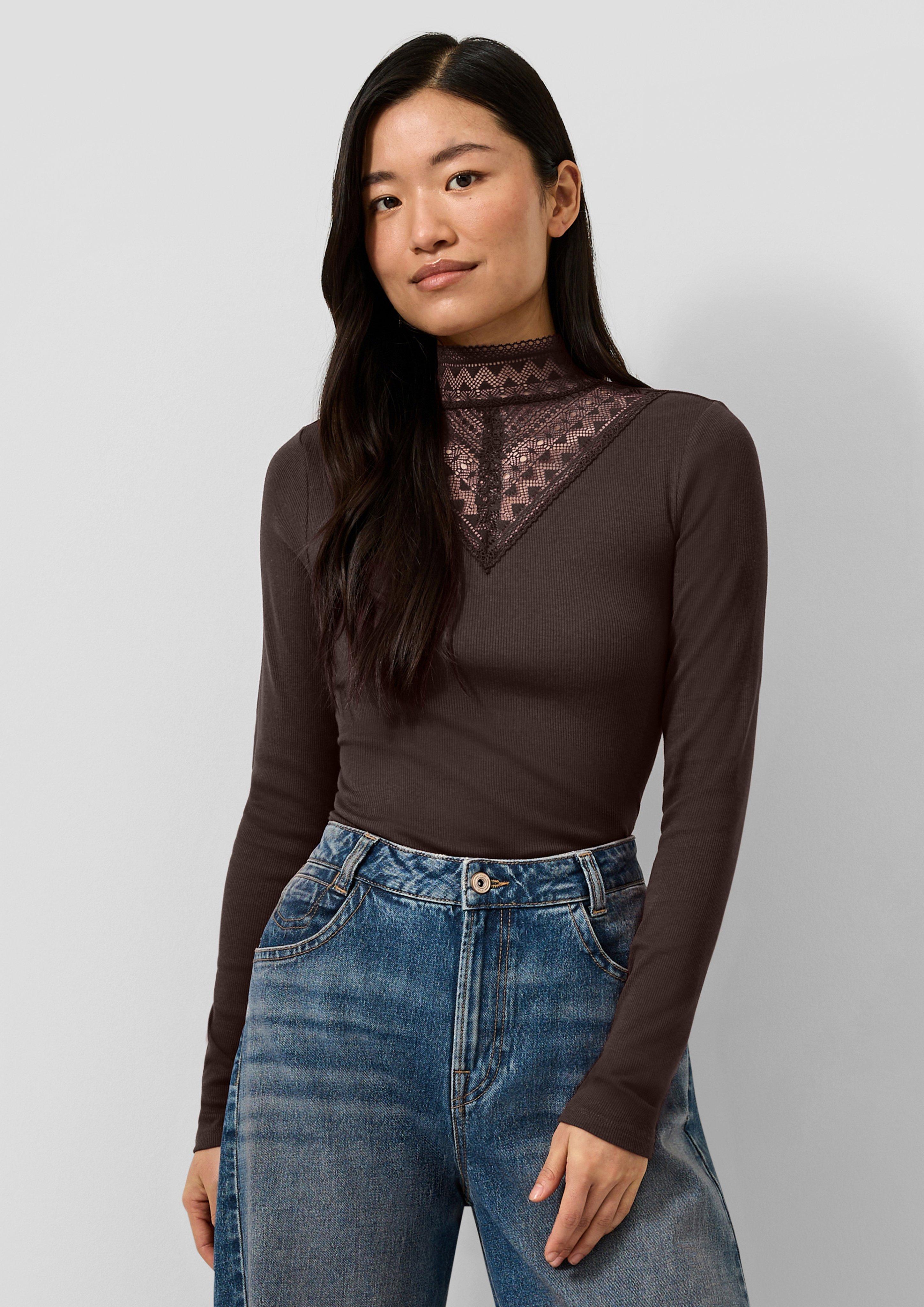 Chemise côtelée avec empiècement en dentelle et col montant en marron foncé de QS