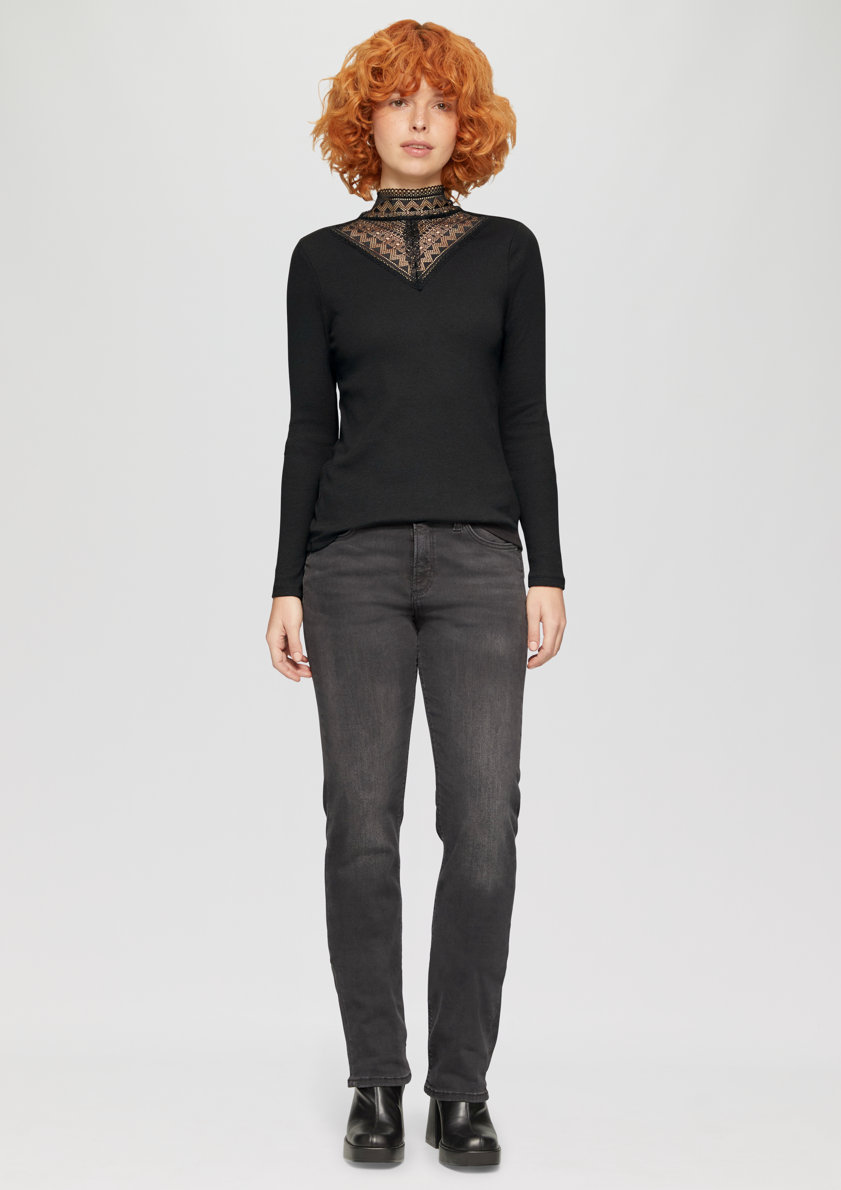 T-shirt in 9999, 0200, 3900 & 9859