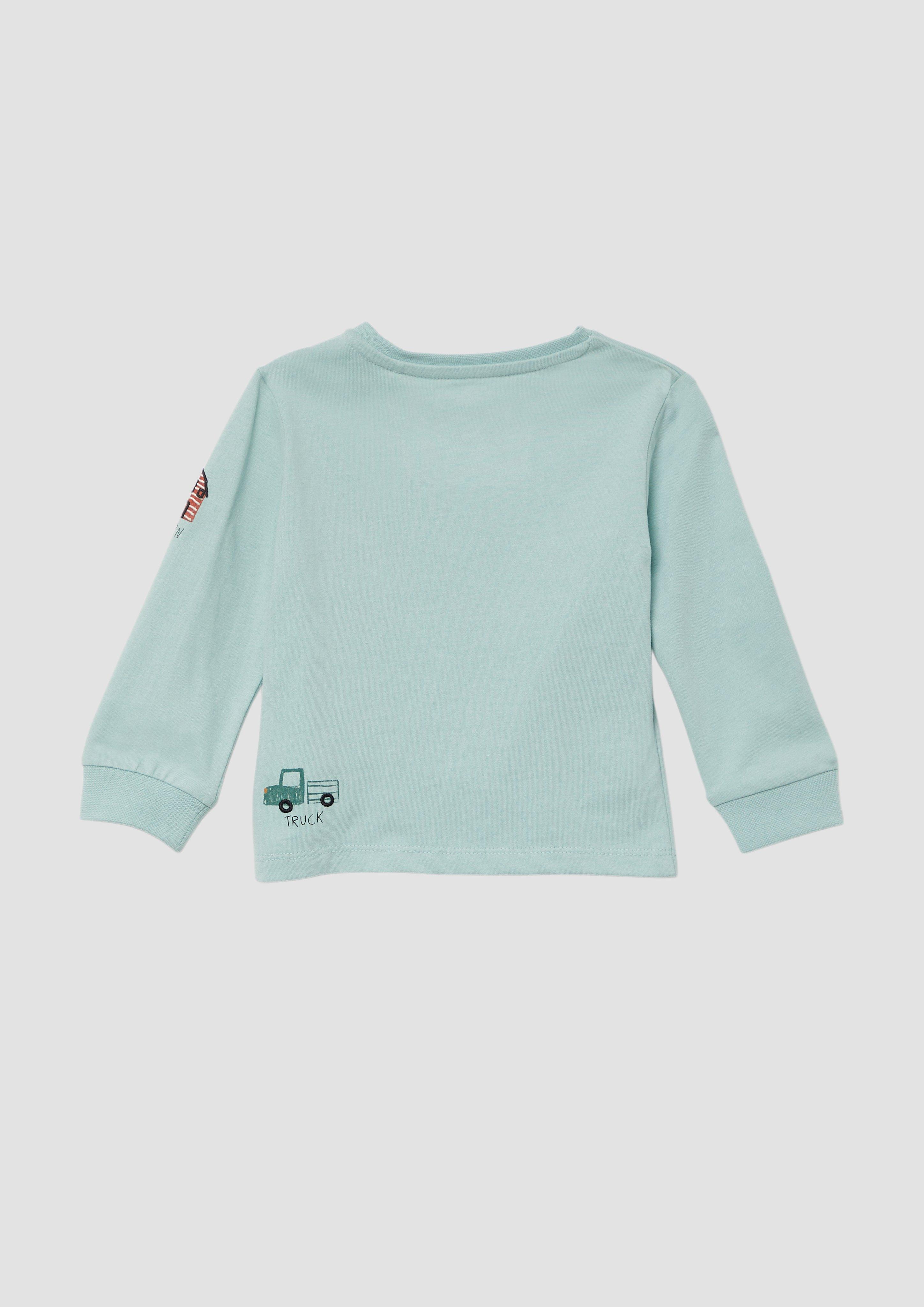 T-shirt in 6145 & 0301