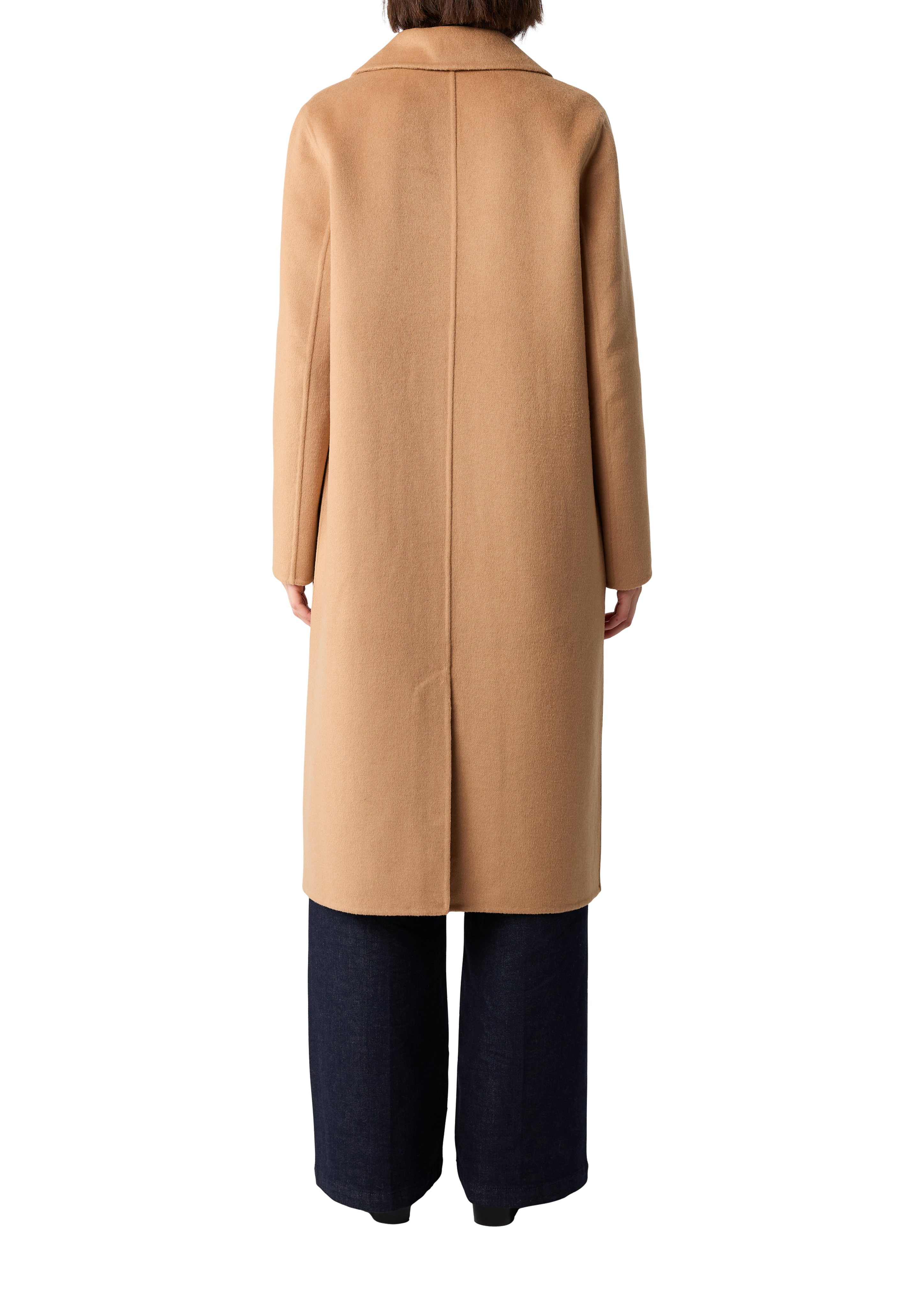 Thumbnail - Outdoor-Mantel