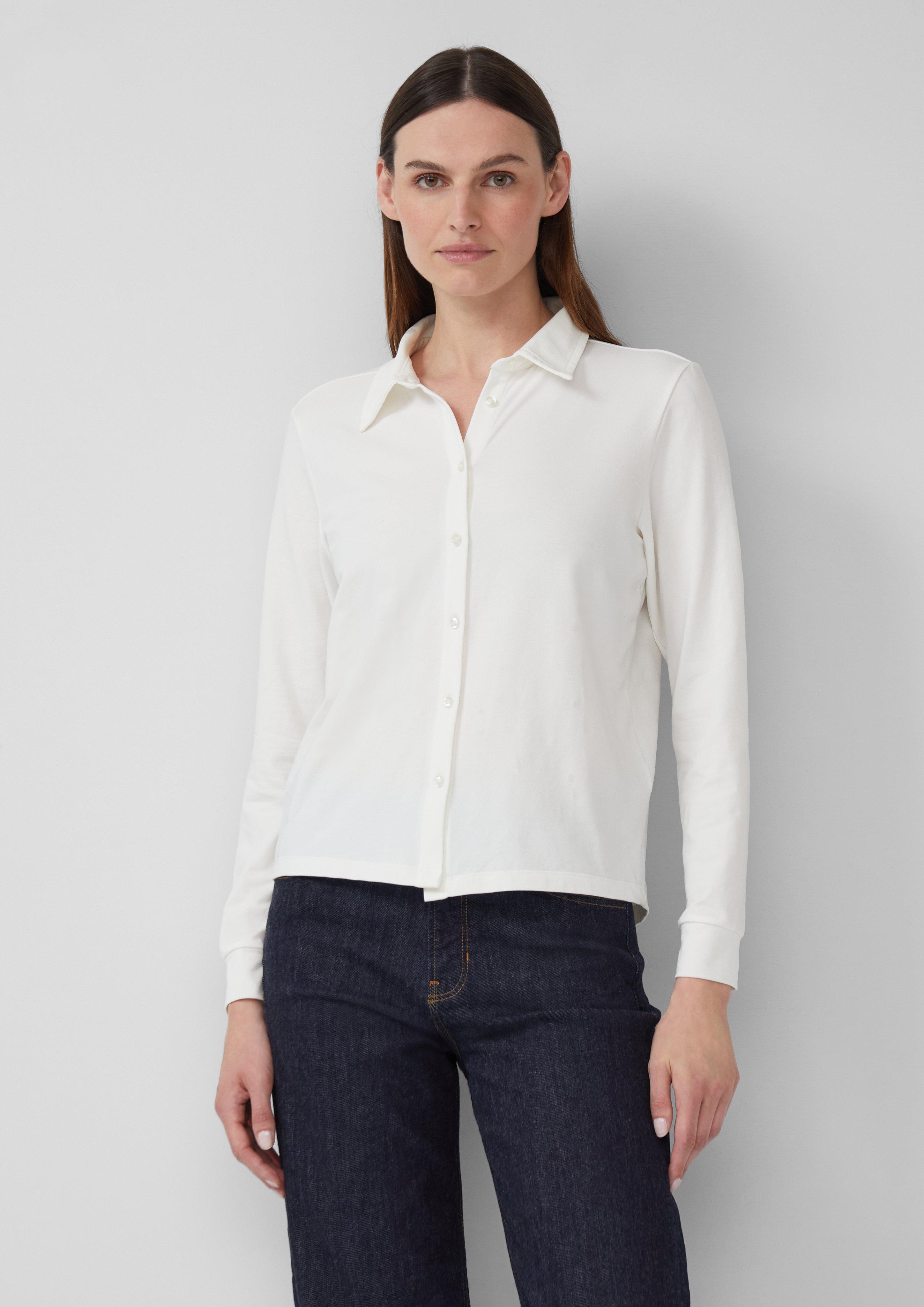 T-shirt in 0210, 9999, 02A1, 3902, 02A2 & 6933