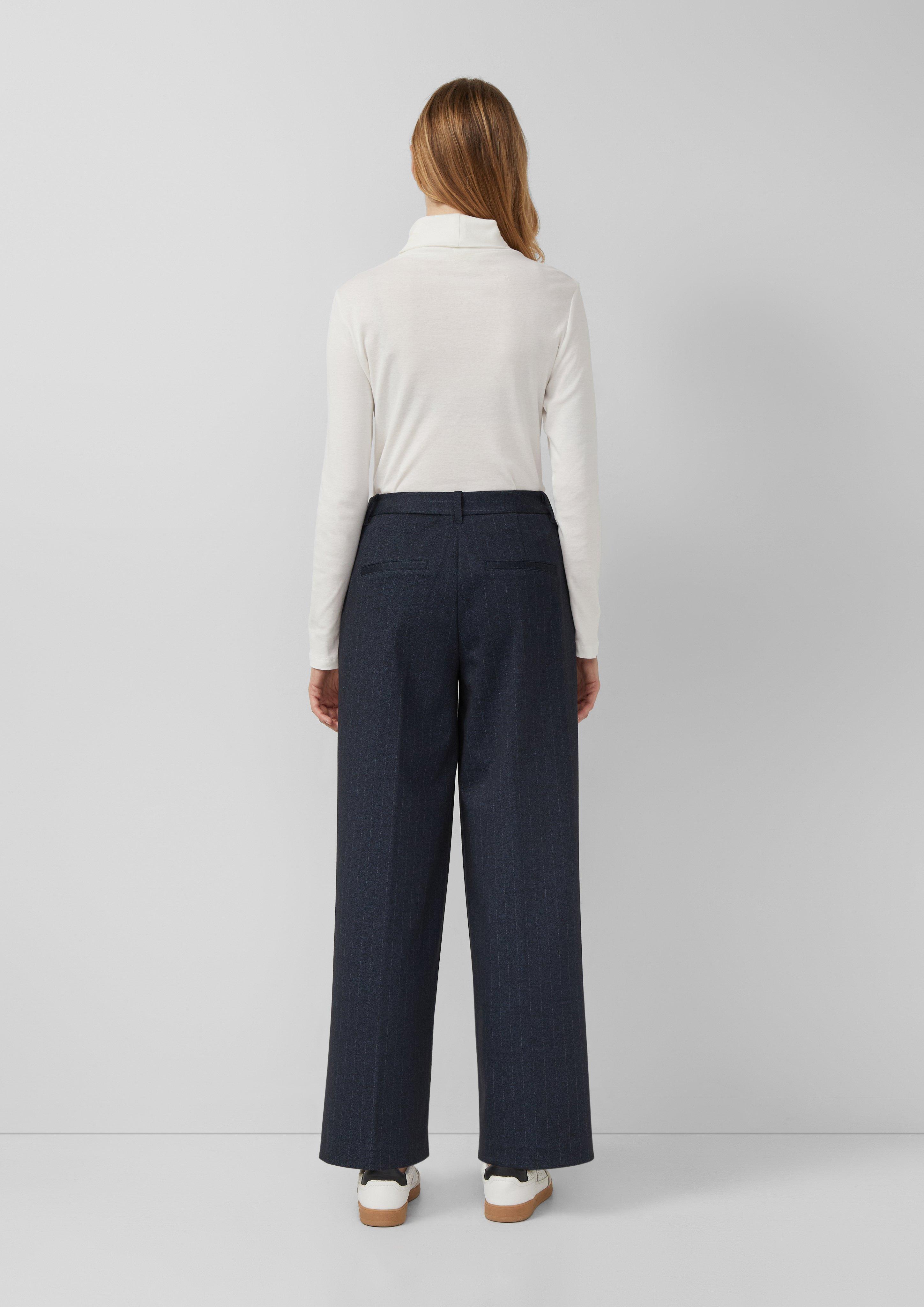 T-shirt in 0210, 6933, 9999, 3902 & 5959