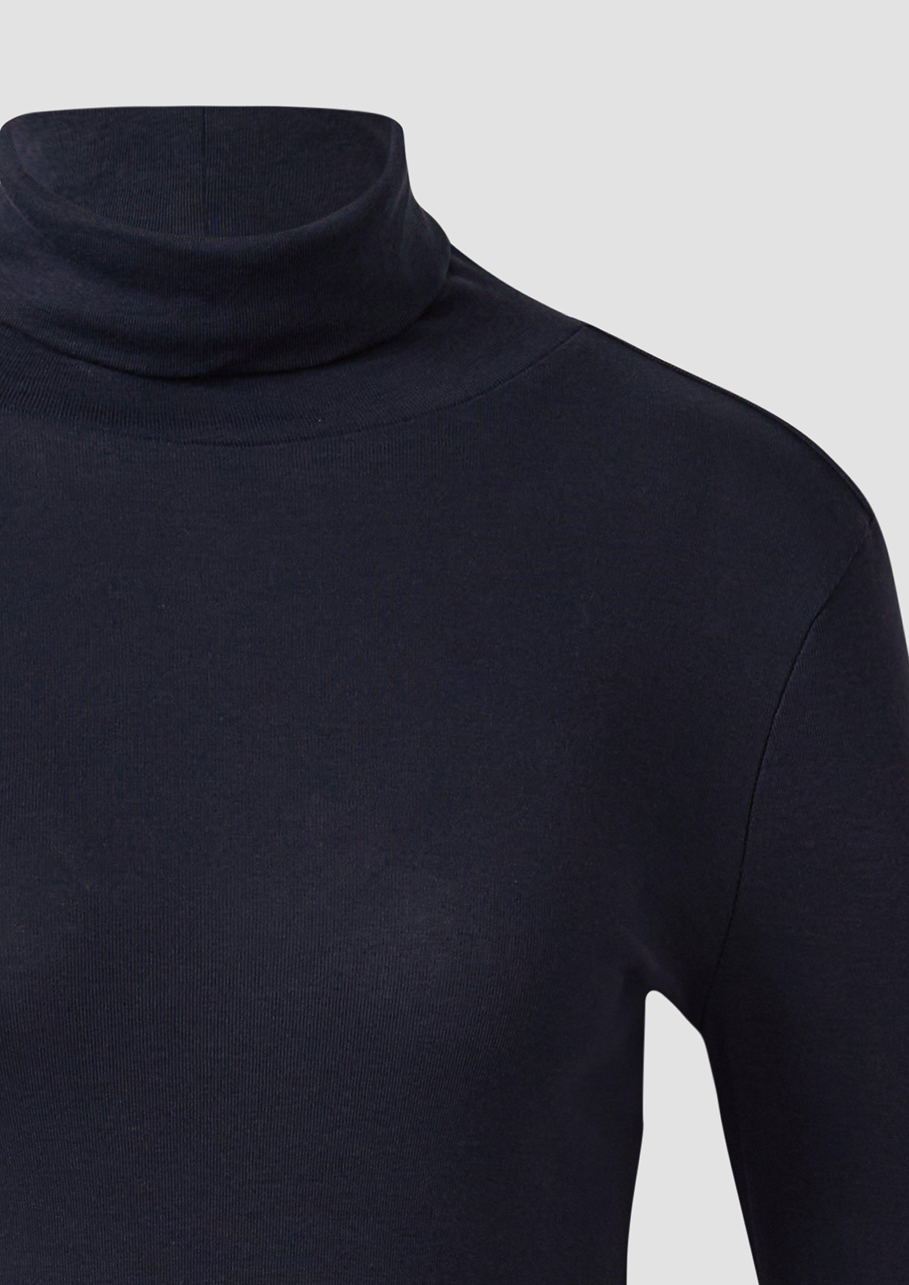 T-shirt in 5959, 6933, 0210, 9999 & 3902