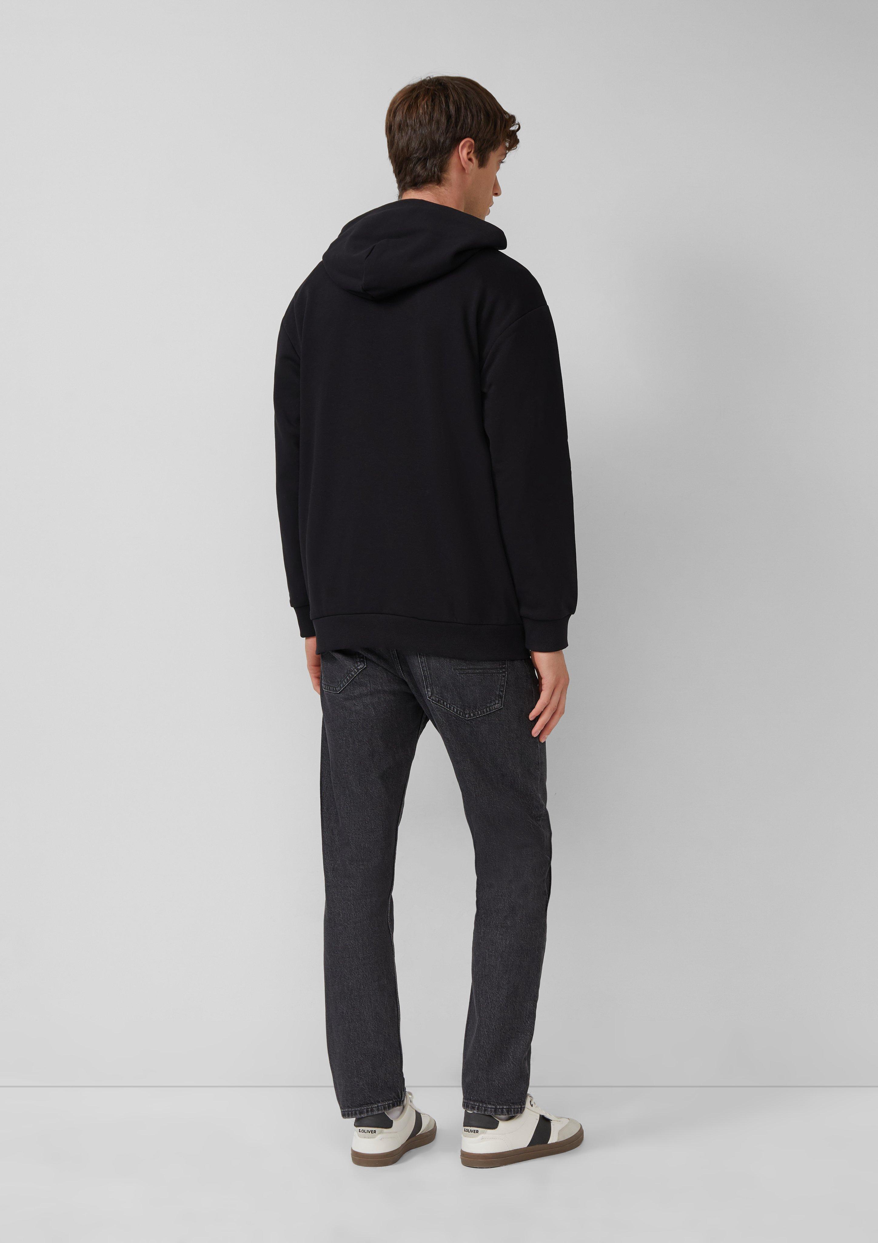 Sweatshirt in 99D3, 36D3, 90D2 & 53D1