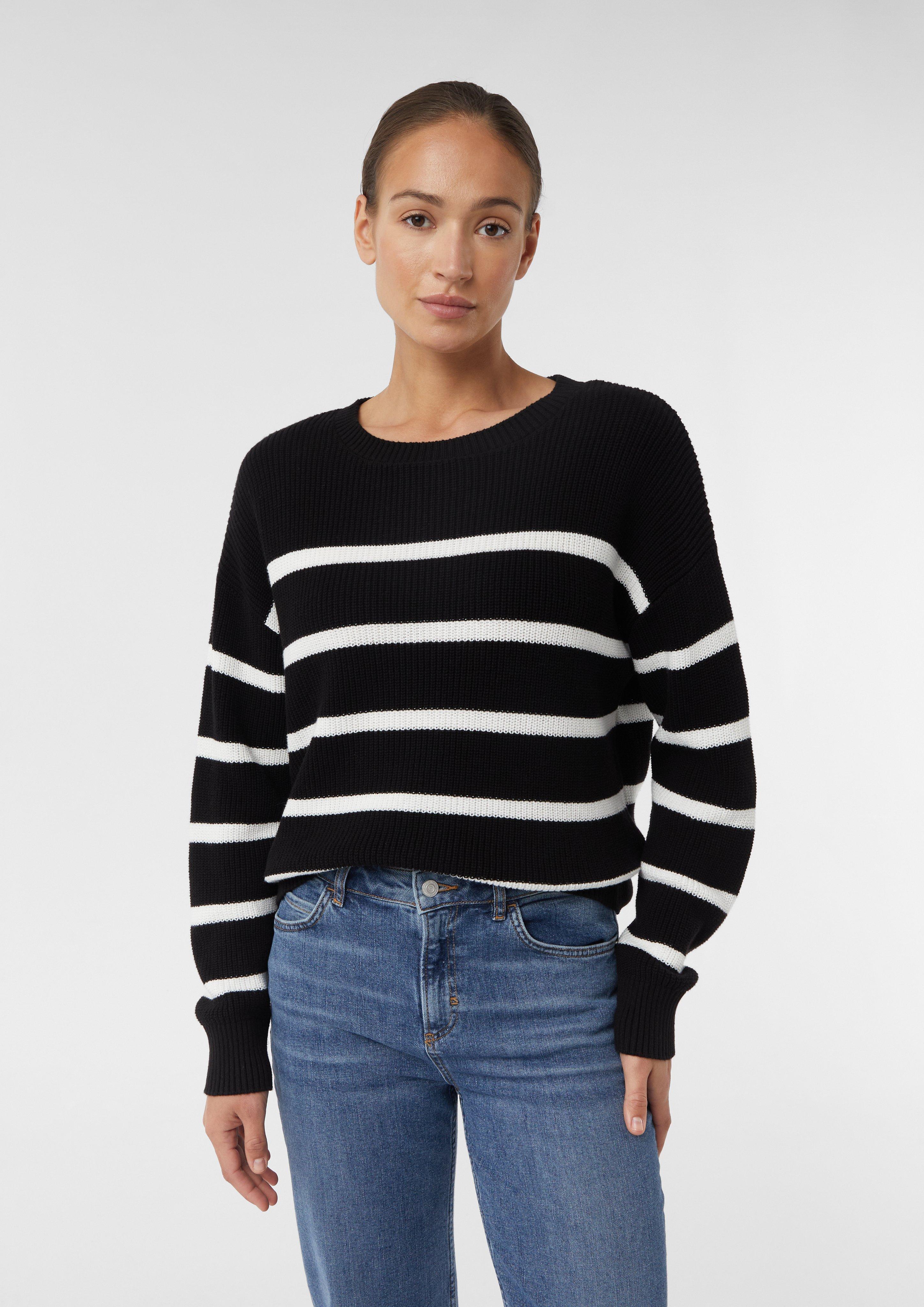 Knitted pullover in 