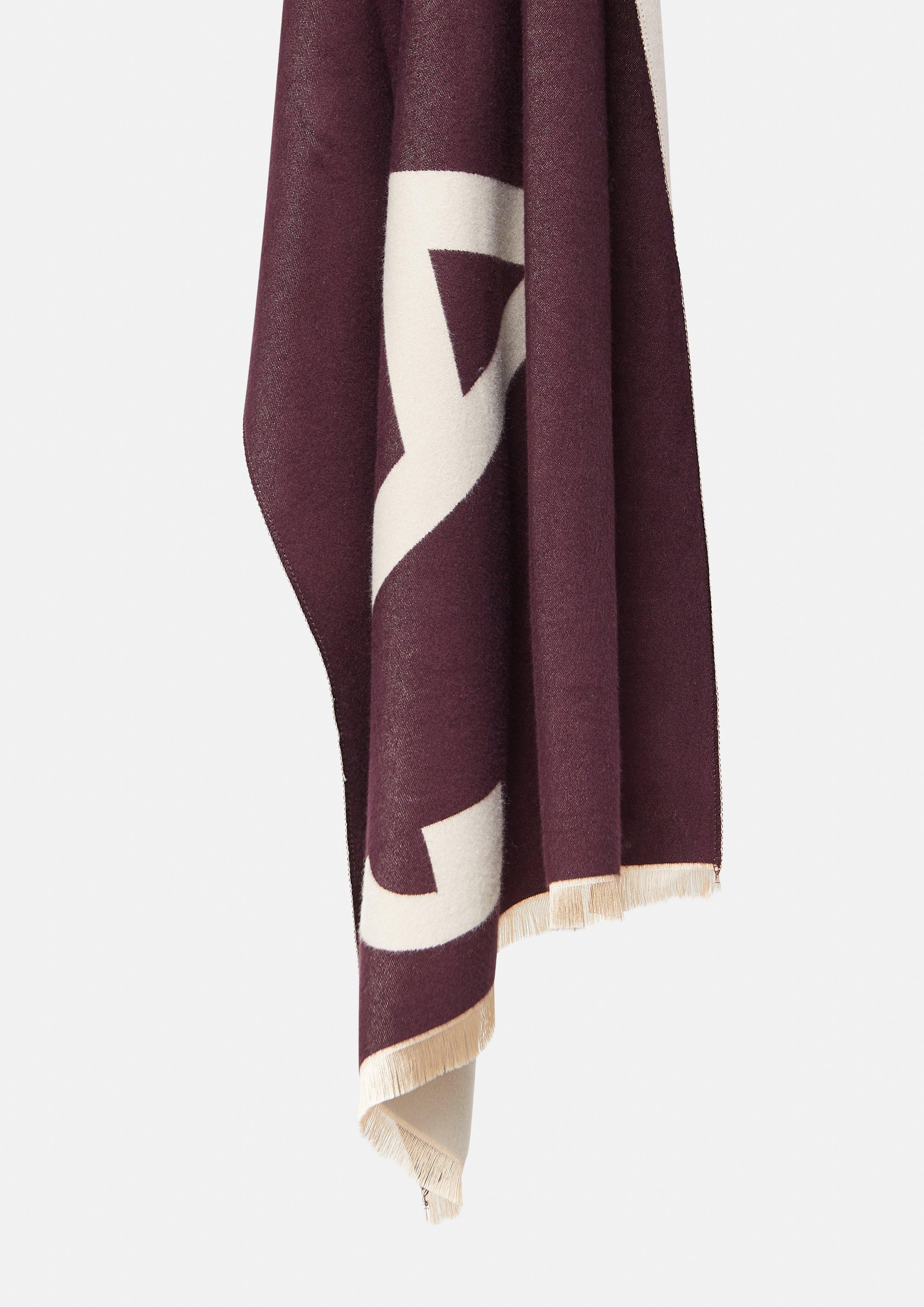 Foulard en 49Q0, 95Q0, 83Q0 & 99Q0