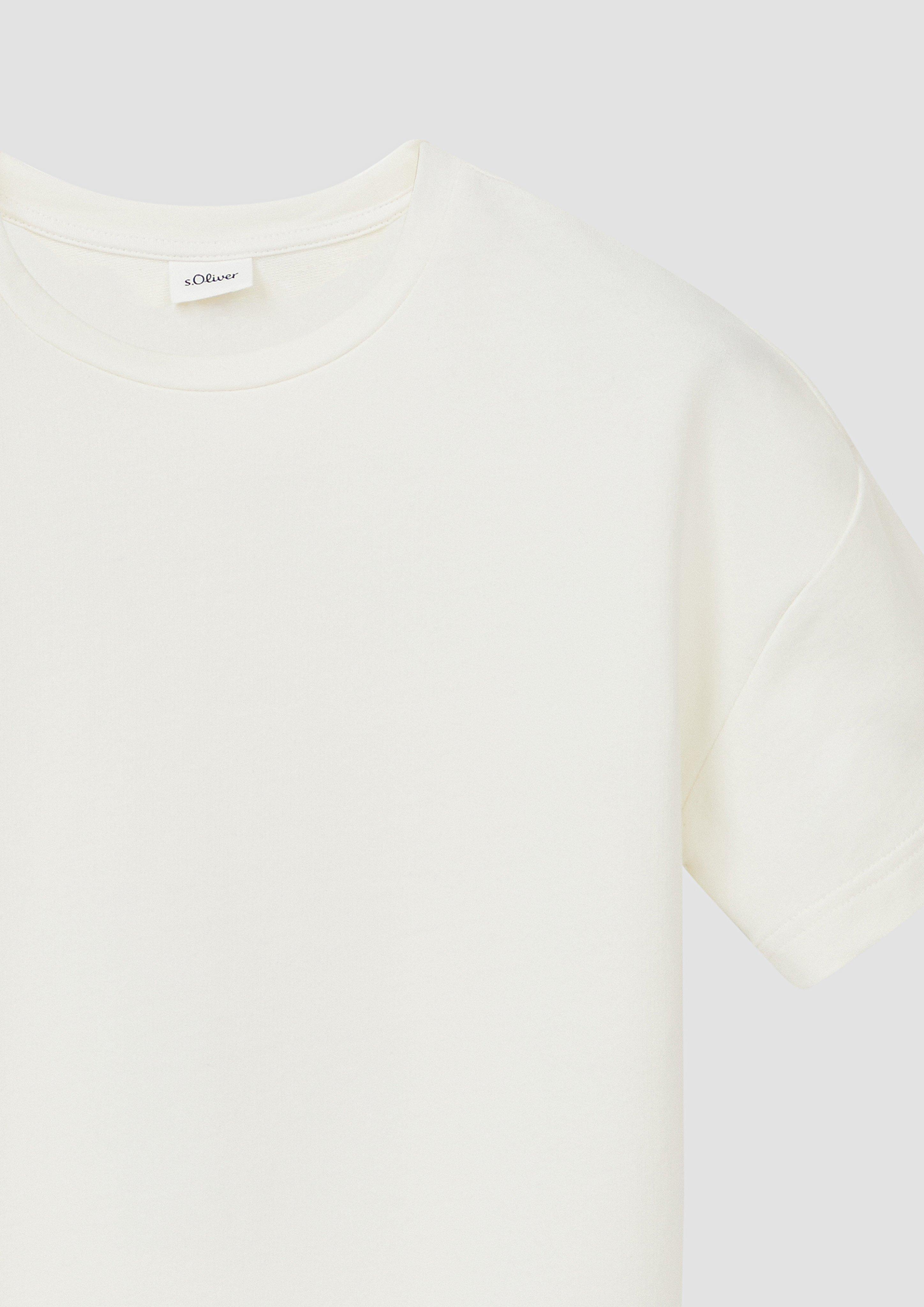 T-shirt in 0210 & 3384