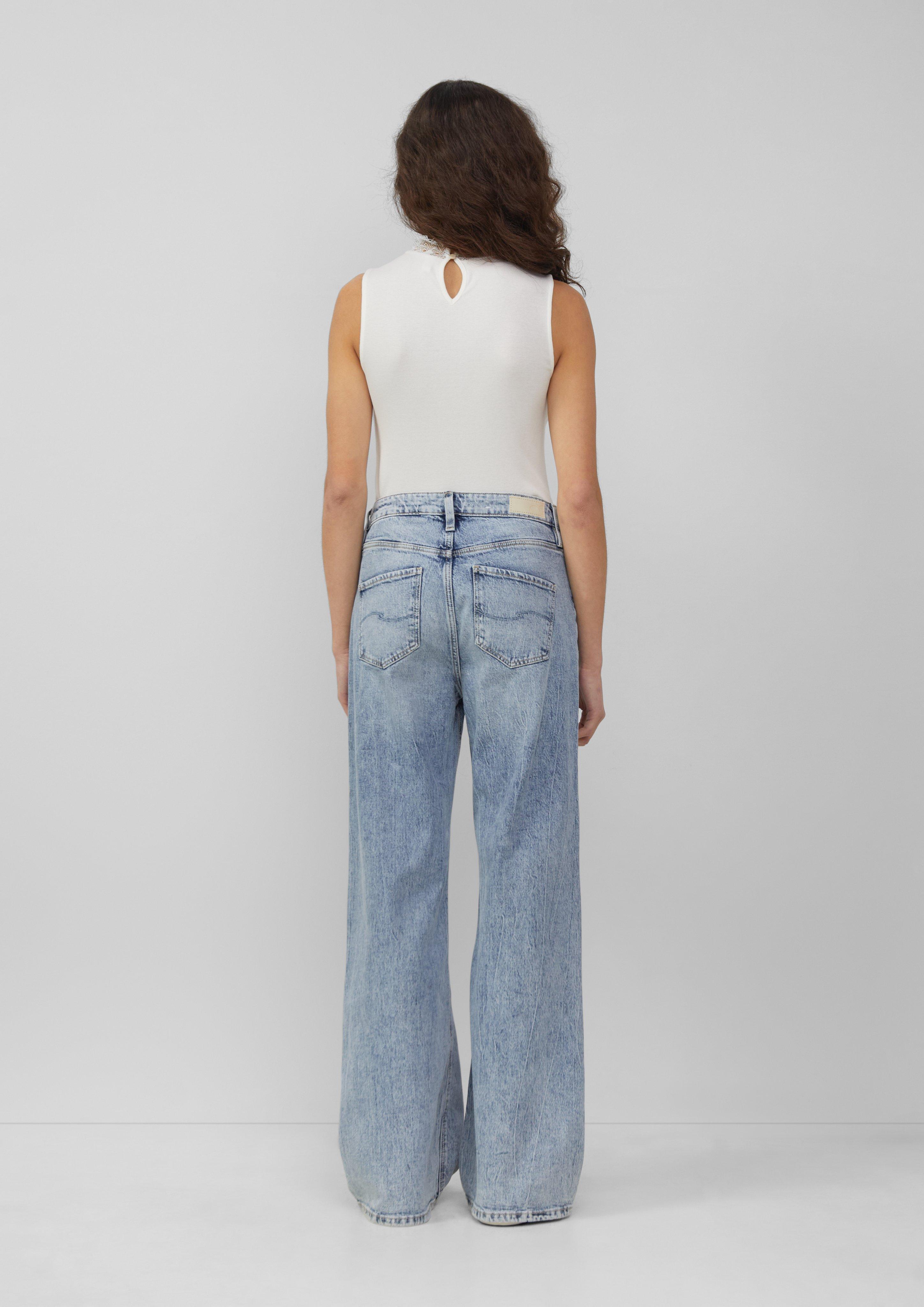 T-Shirt in 0200 & 9999