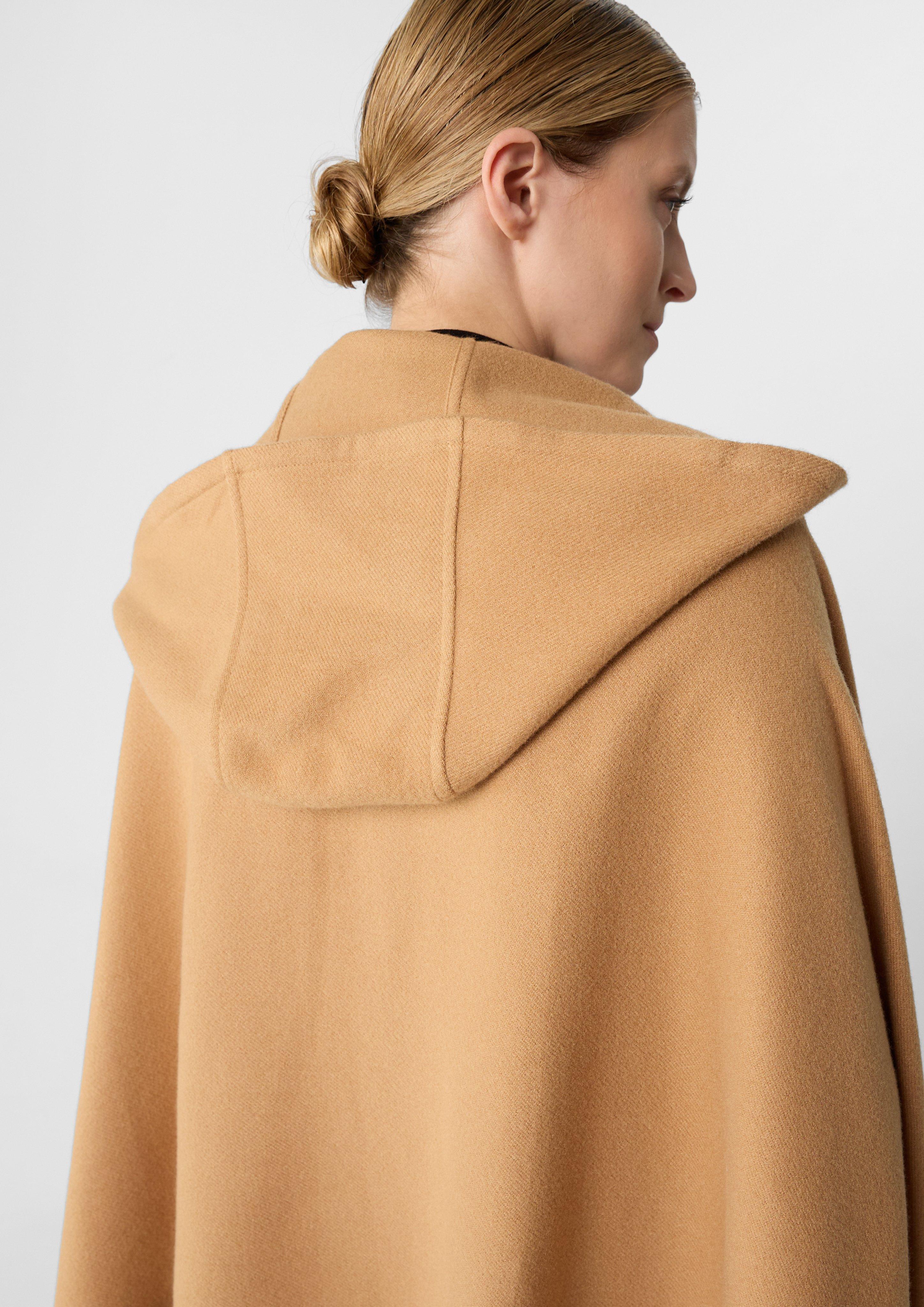 Scarf in 8322 & 92W2