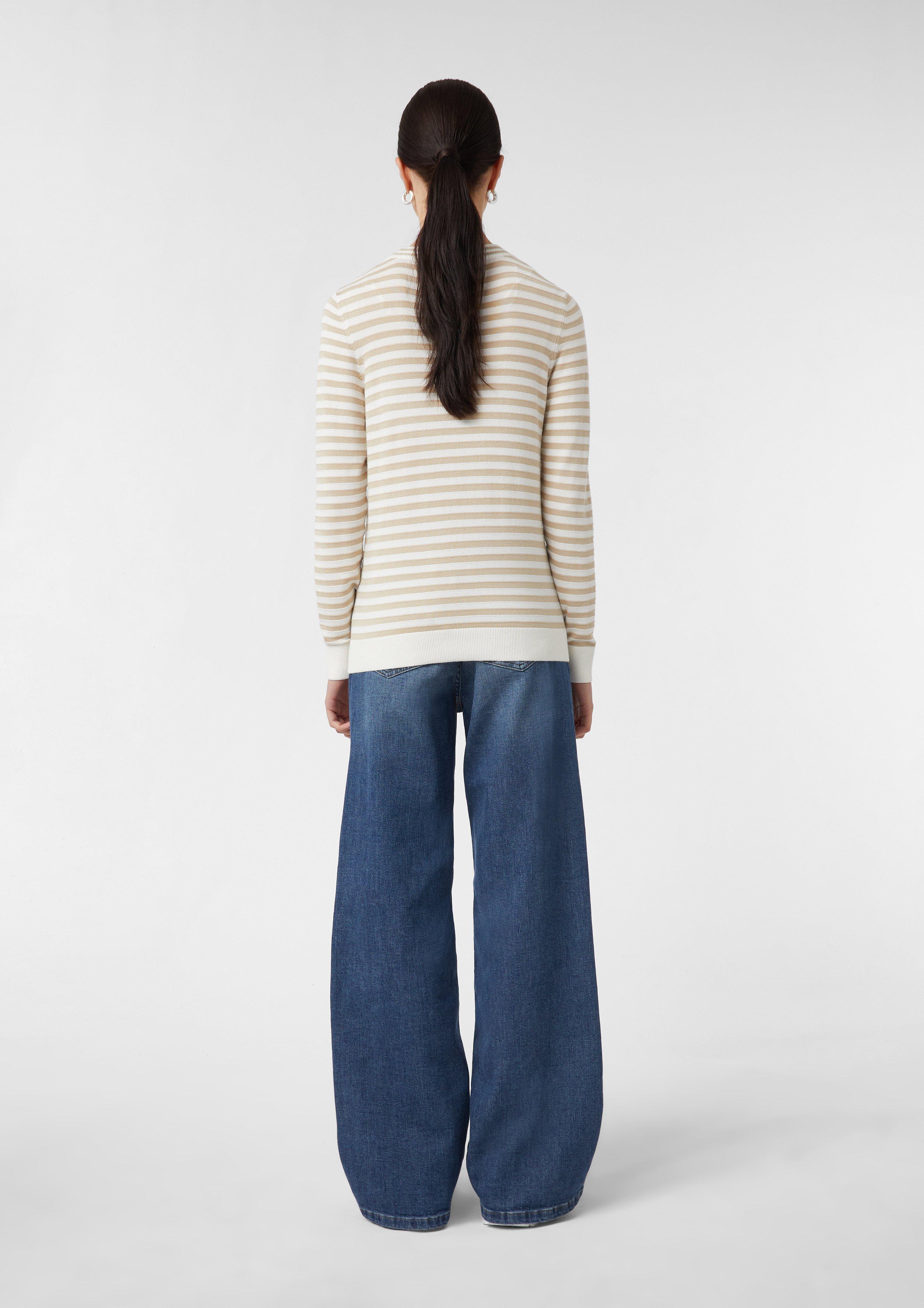 Knitted jumper in 80G3 & 98G3