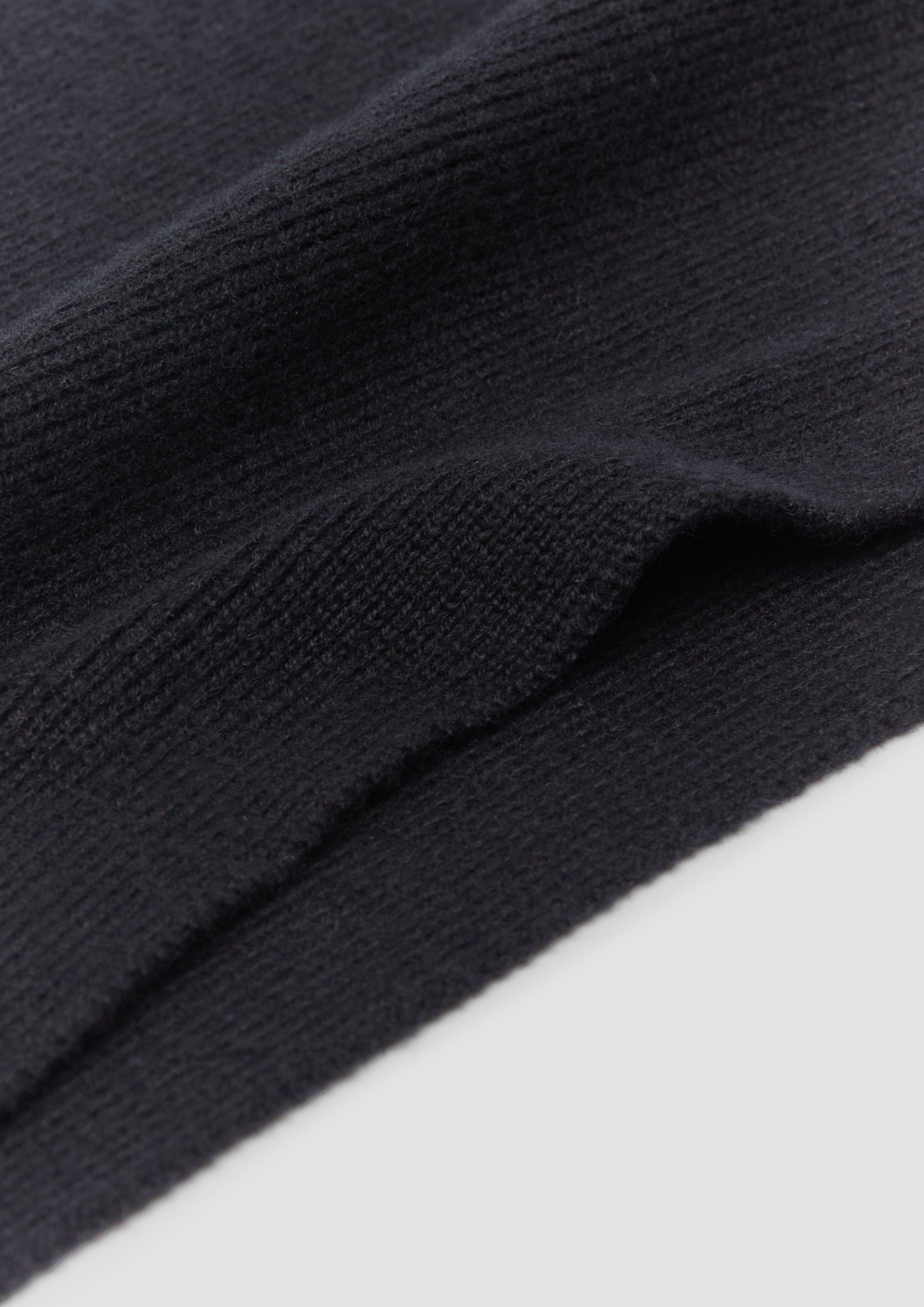 Beskonačni šal in 9999 & 95W0