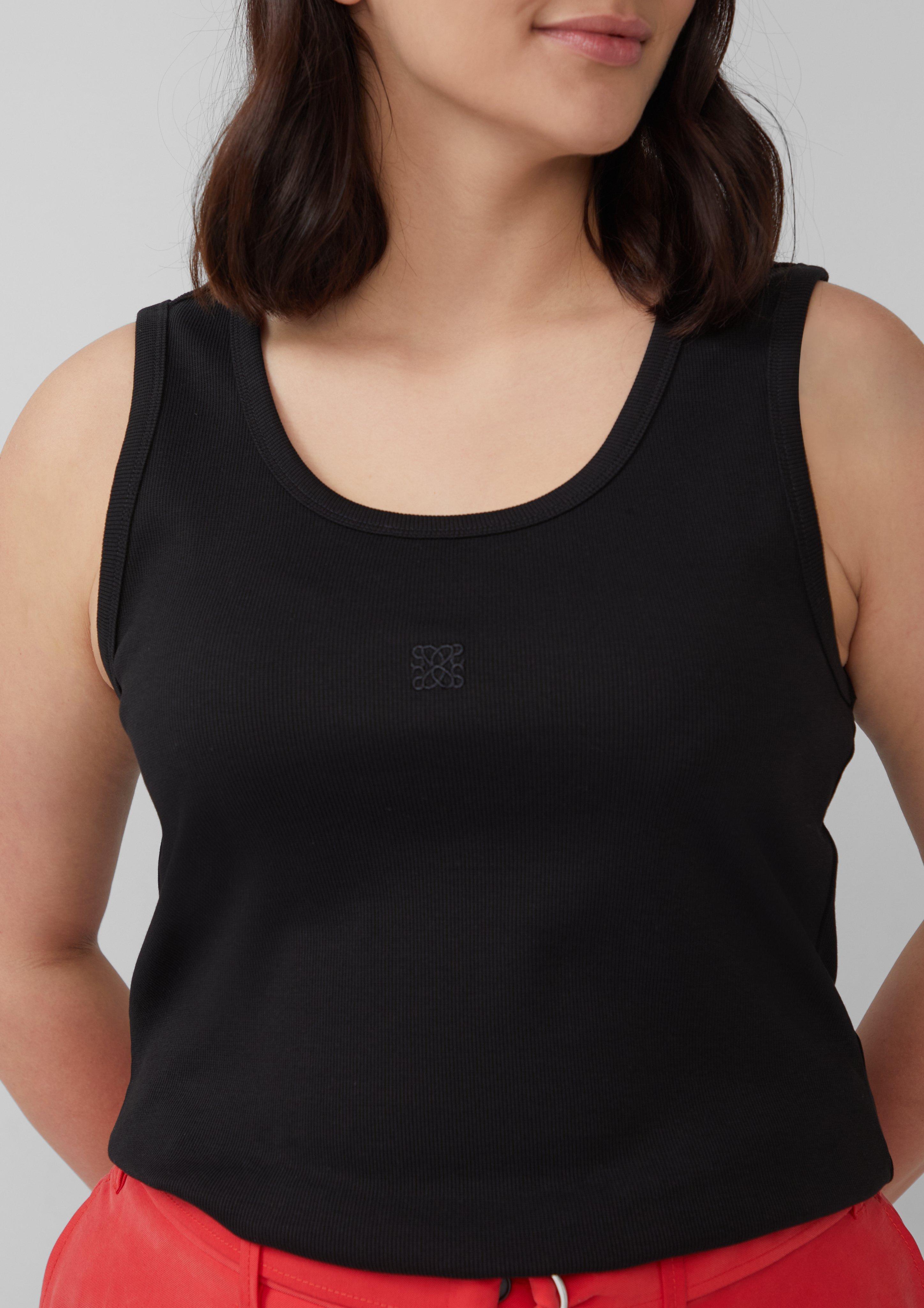 T-shirt in 9999 & 0100