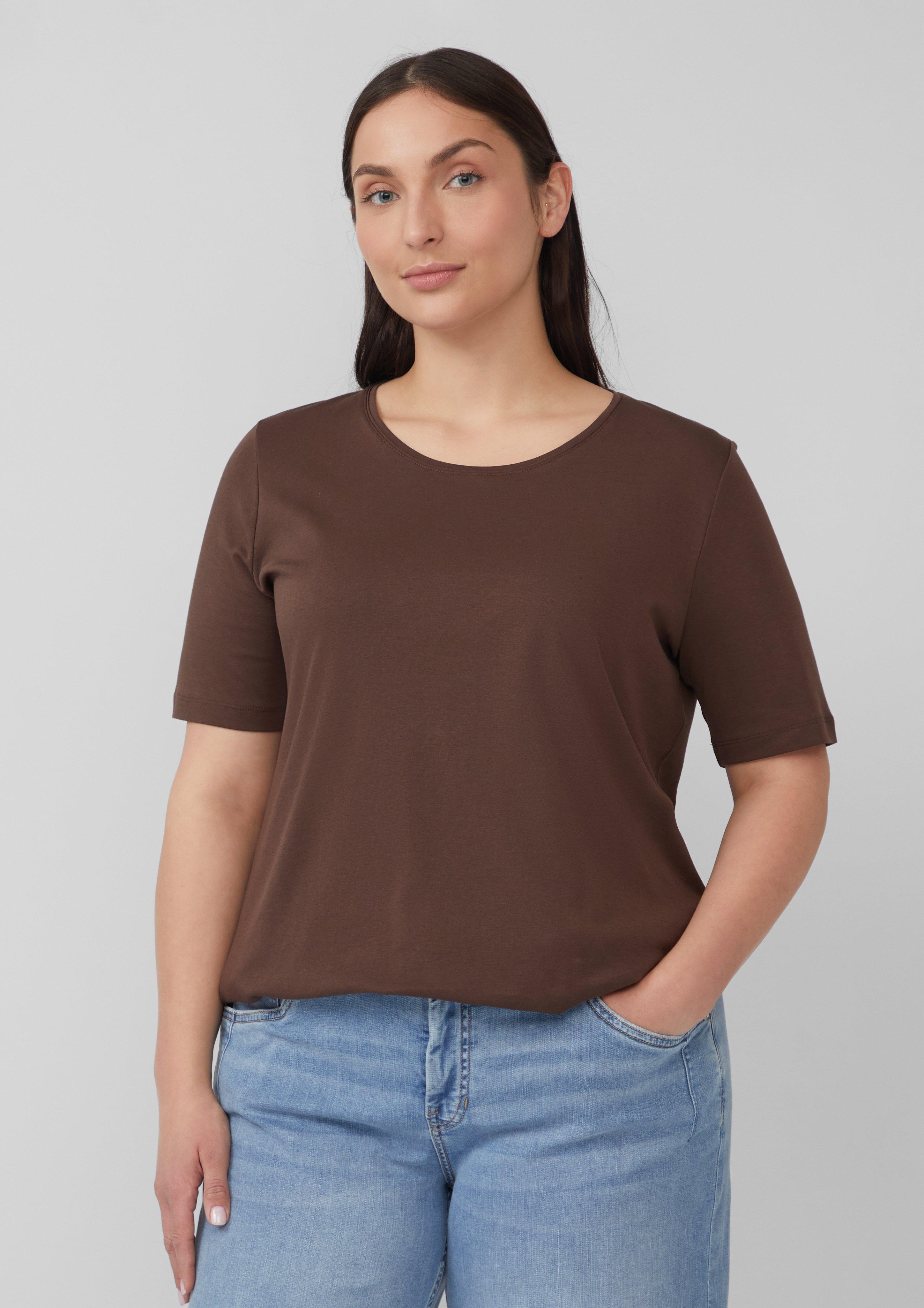 T-shirt in 8828, 0100 & 1395