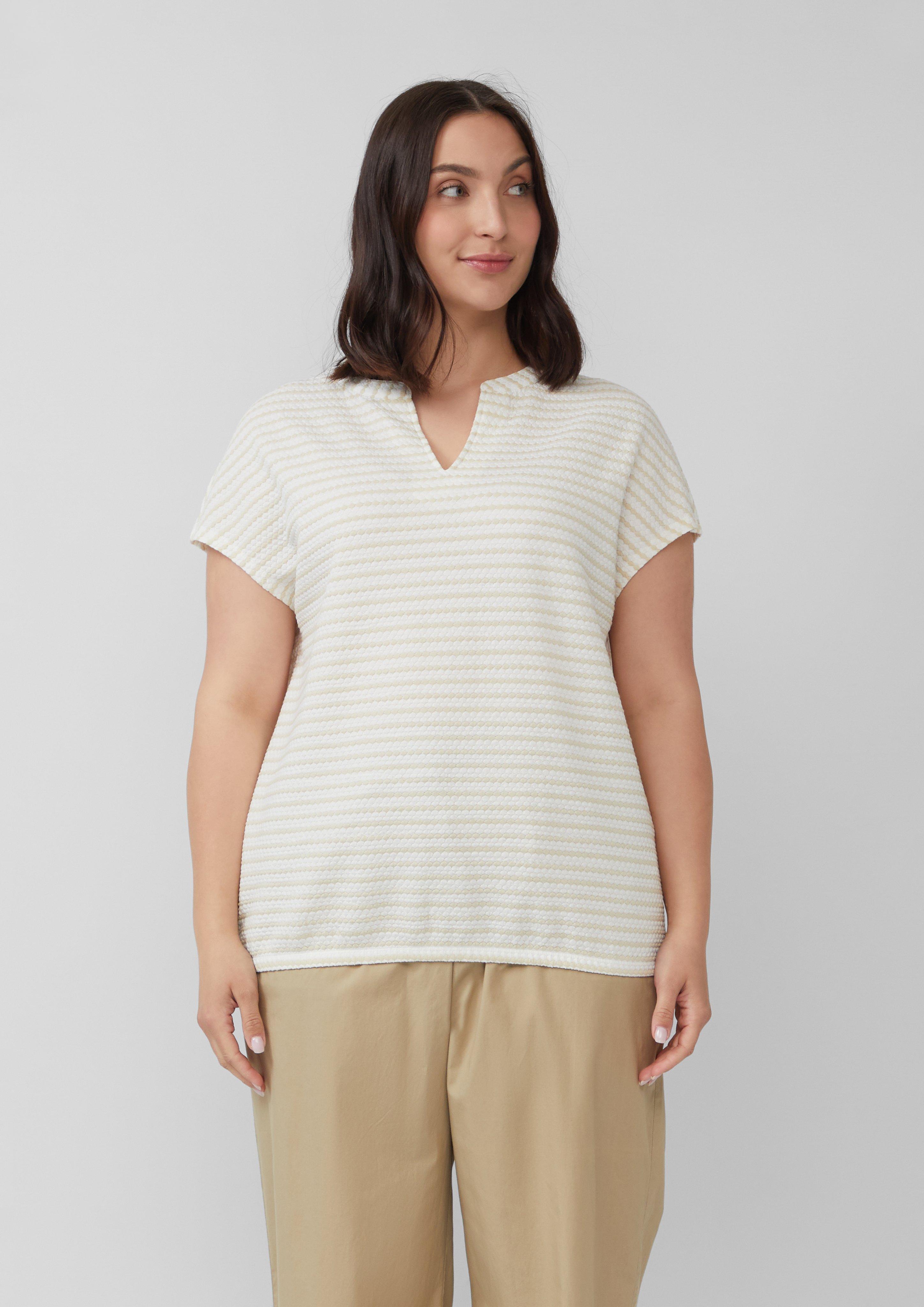 T-shirt in 07H2 & 02H2