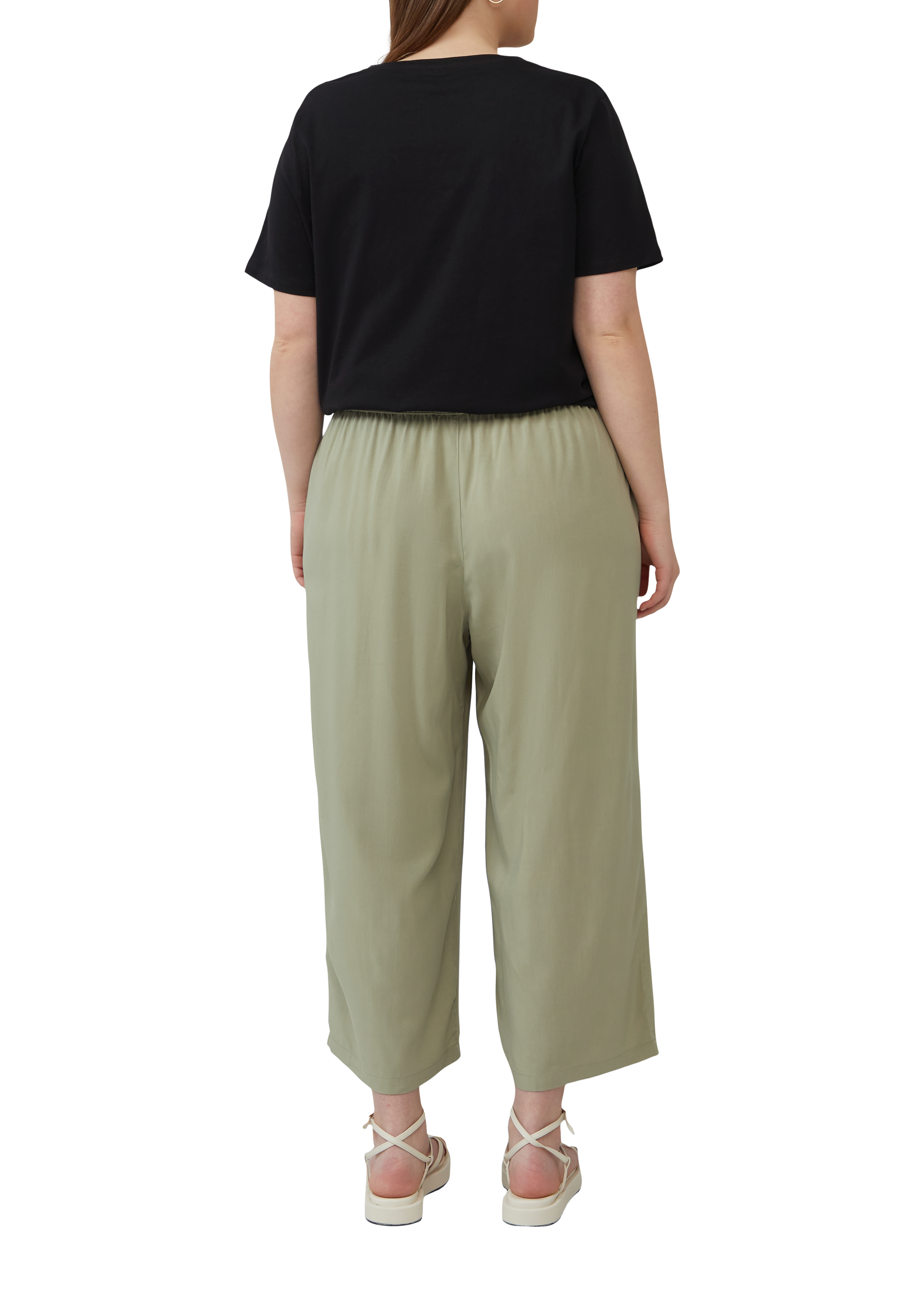 Thumbnail - Hose