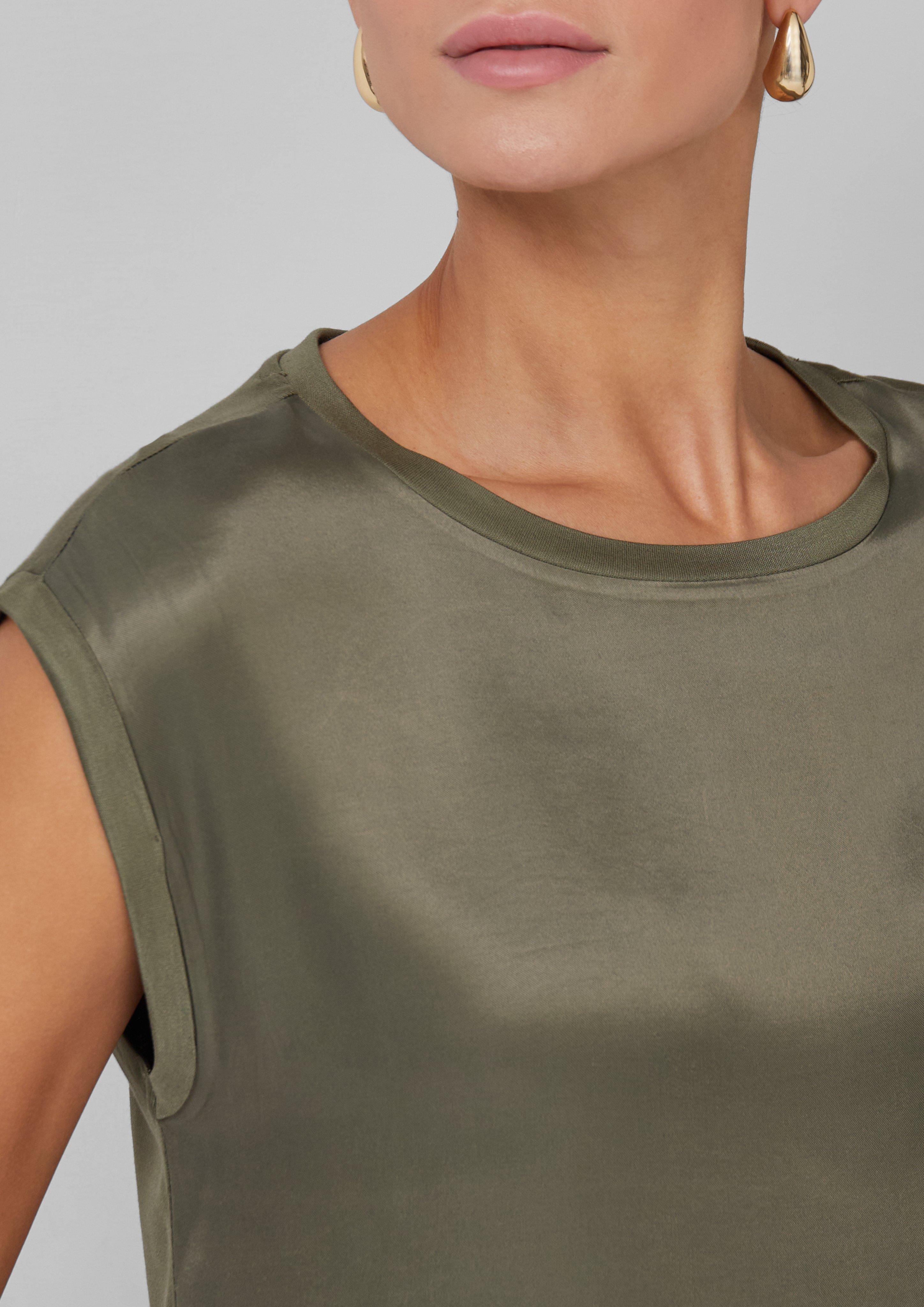 T-Shirt in 7993, 0200 & 9305