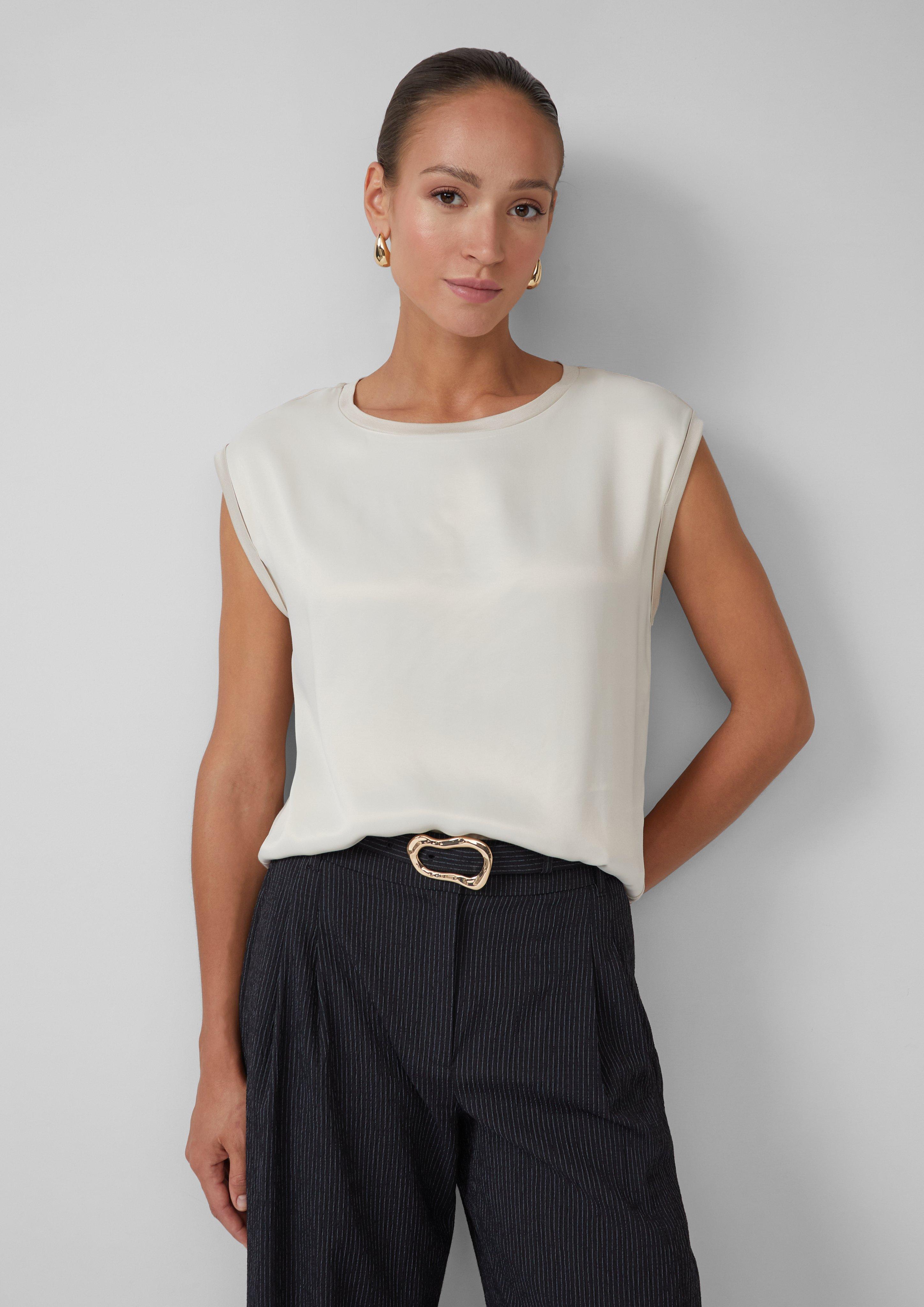 T-Shirt in 9305, 0200 & 7993