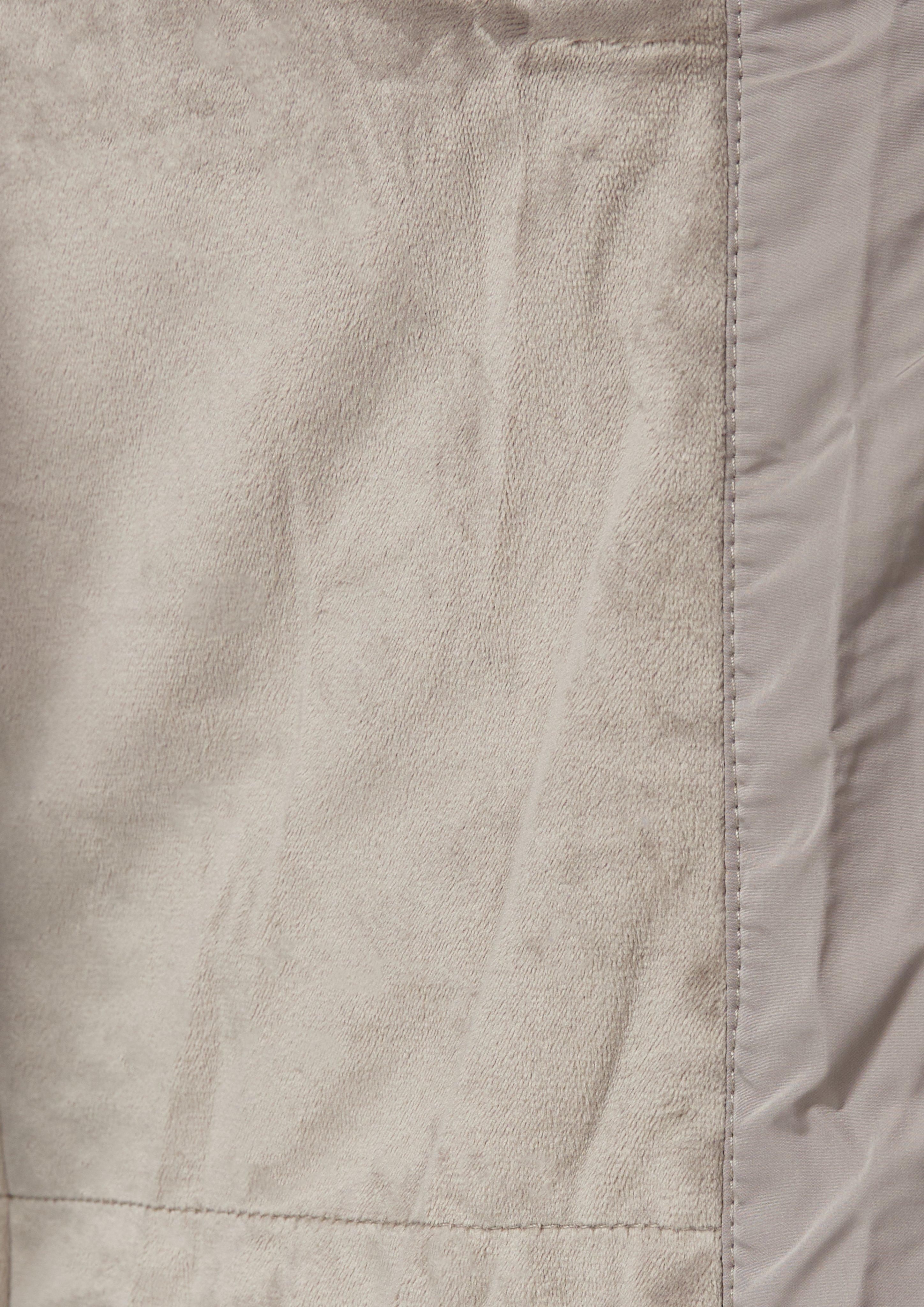 Outdoor coat in 9622 & 5952