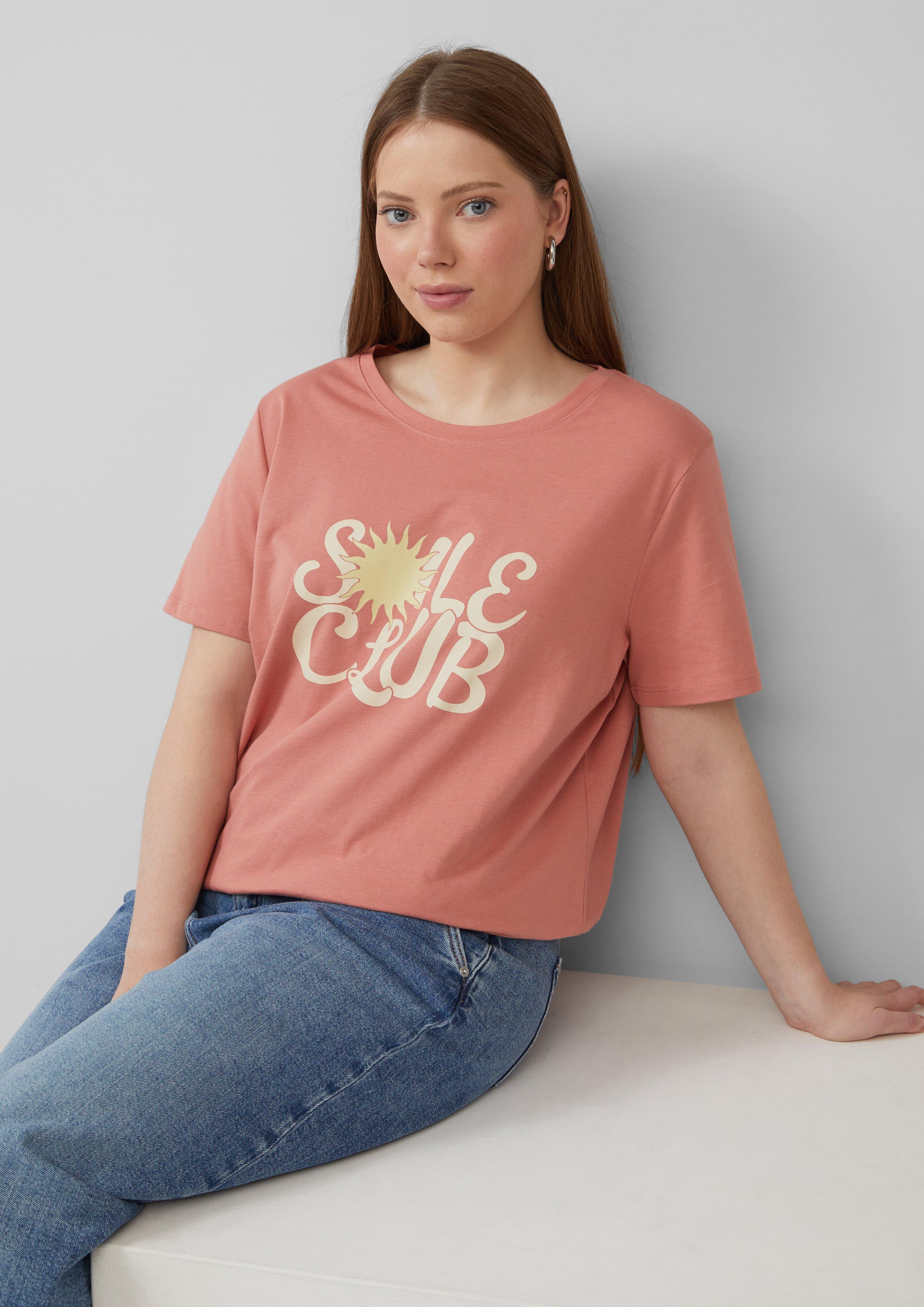 T-shirt in 20D1, 02D0, 99D1, 50D2 & 08D2