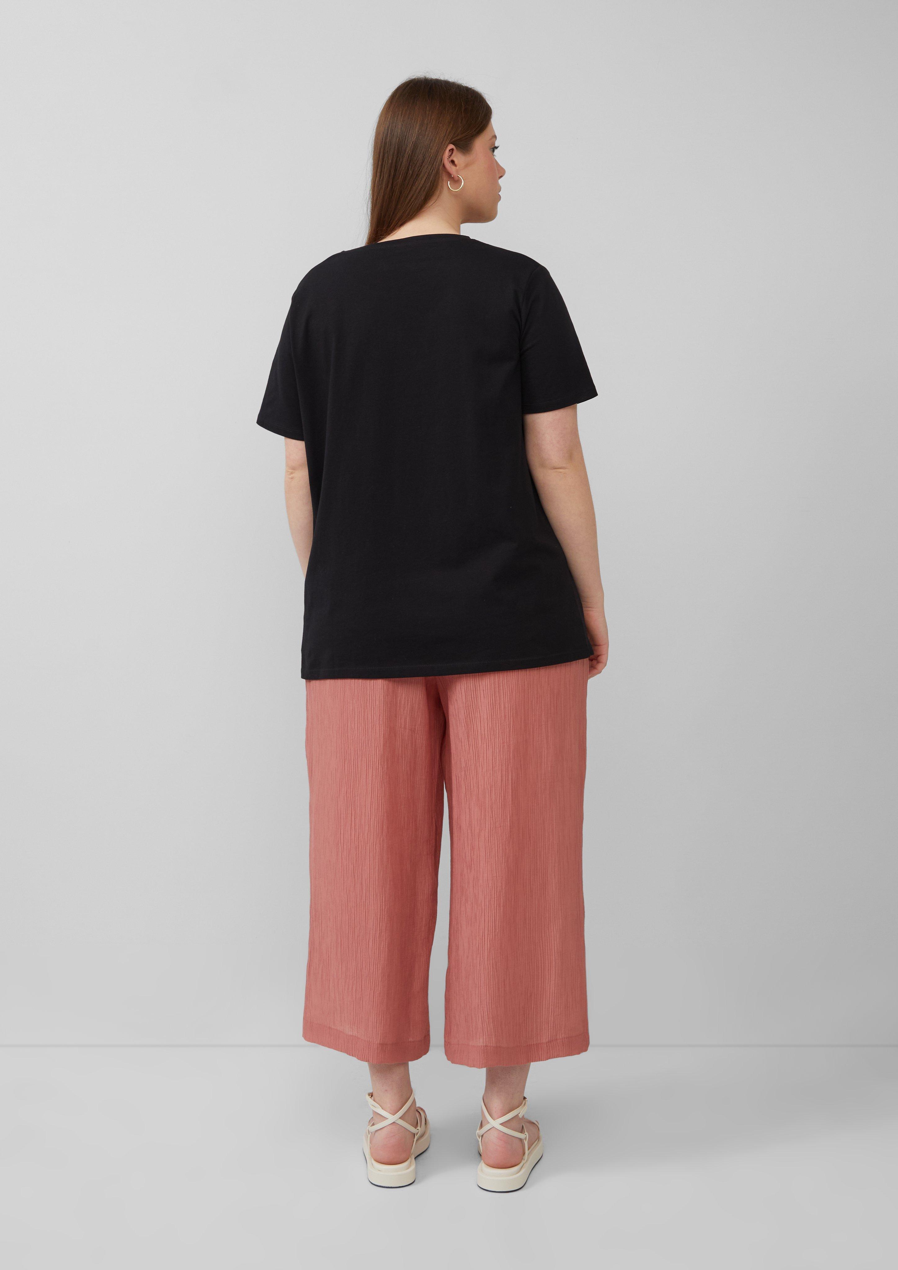 T-shirt in 99D1, 20D1, 02D0, 50D2 & 08D2