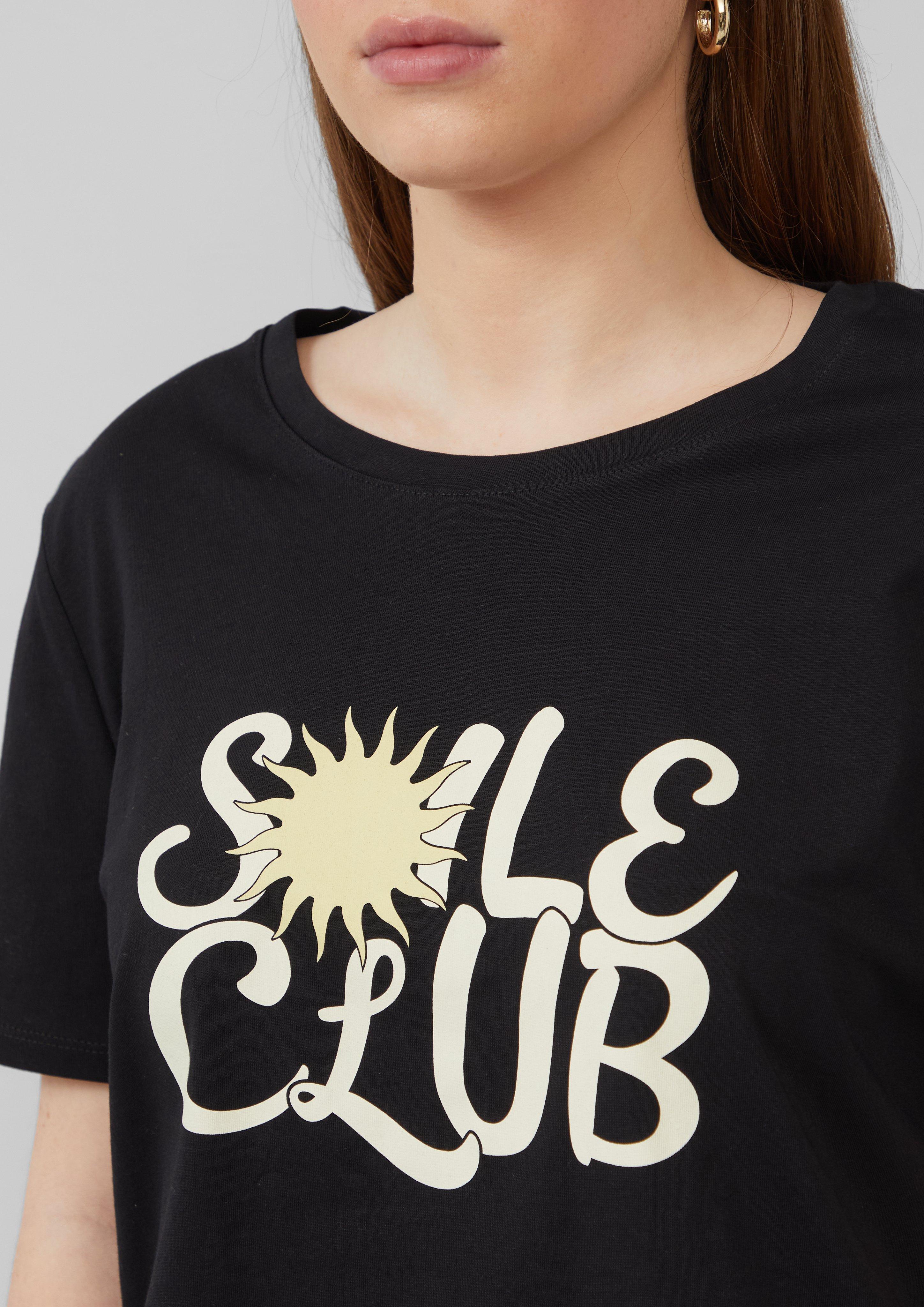 T-shirt in 99D1, 20D1, 02D0, 50D2 & 08D2