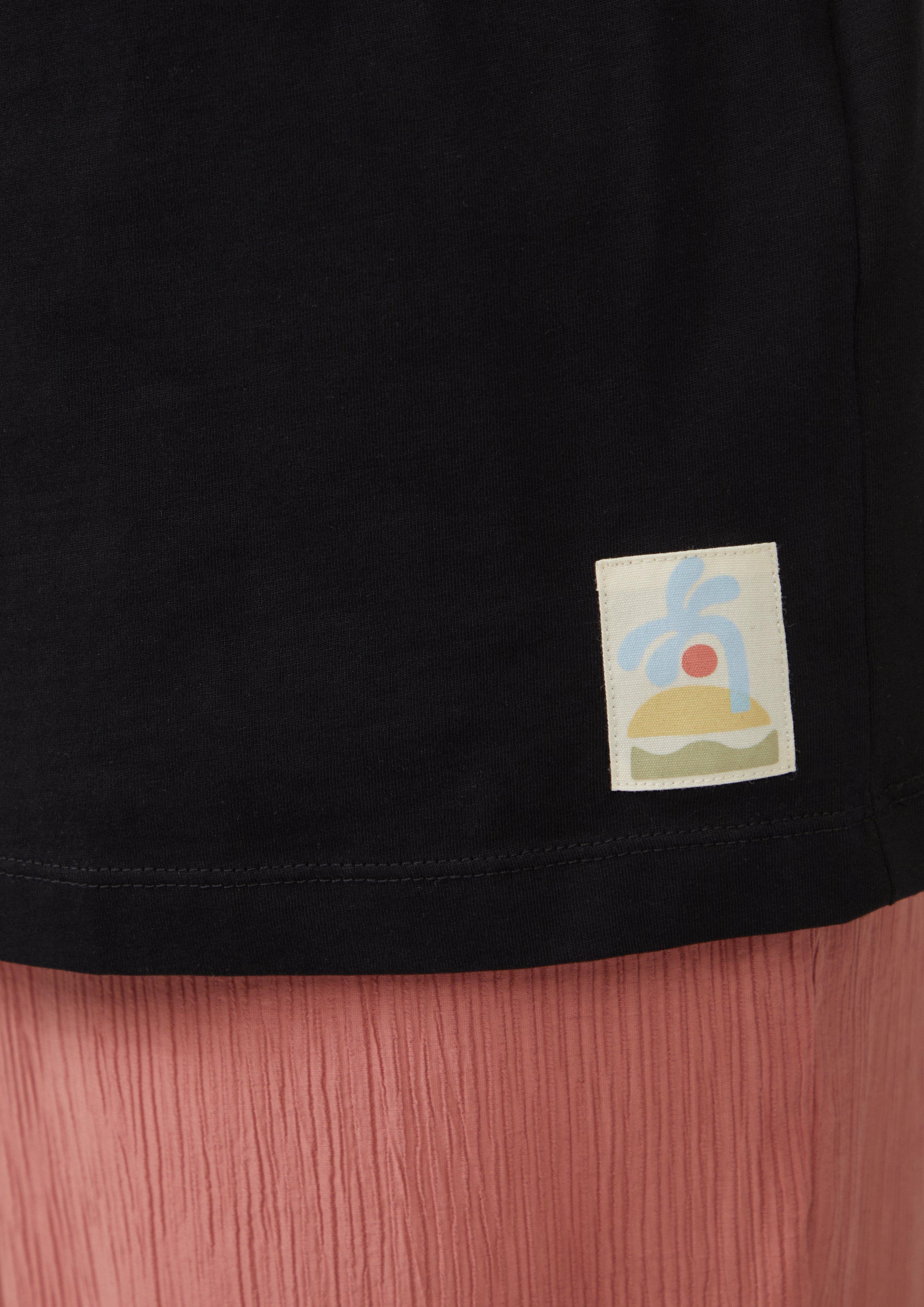 T-shirt in 9999, 2080, 7297 & 0808