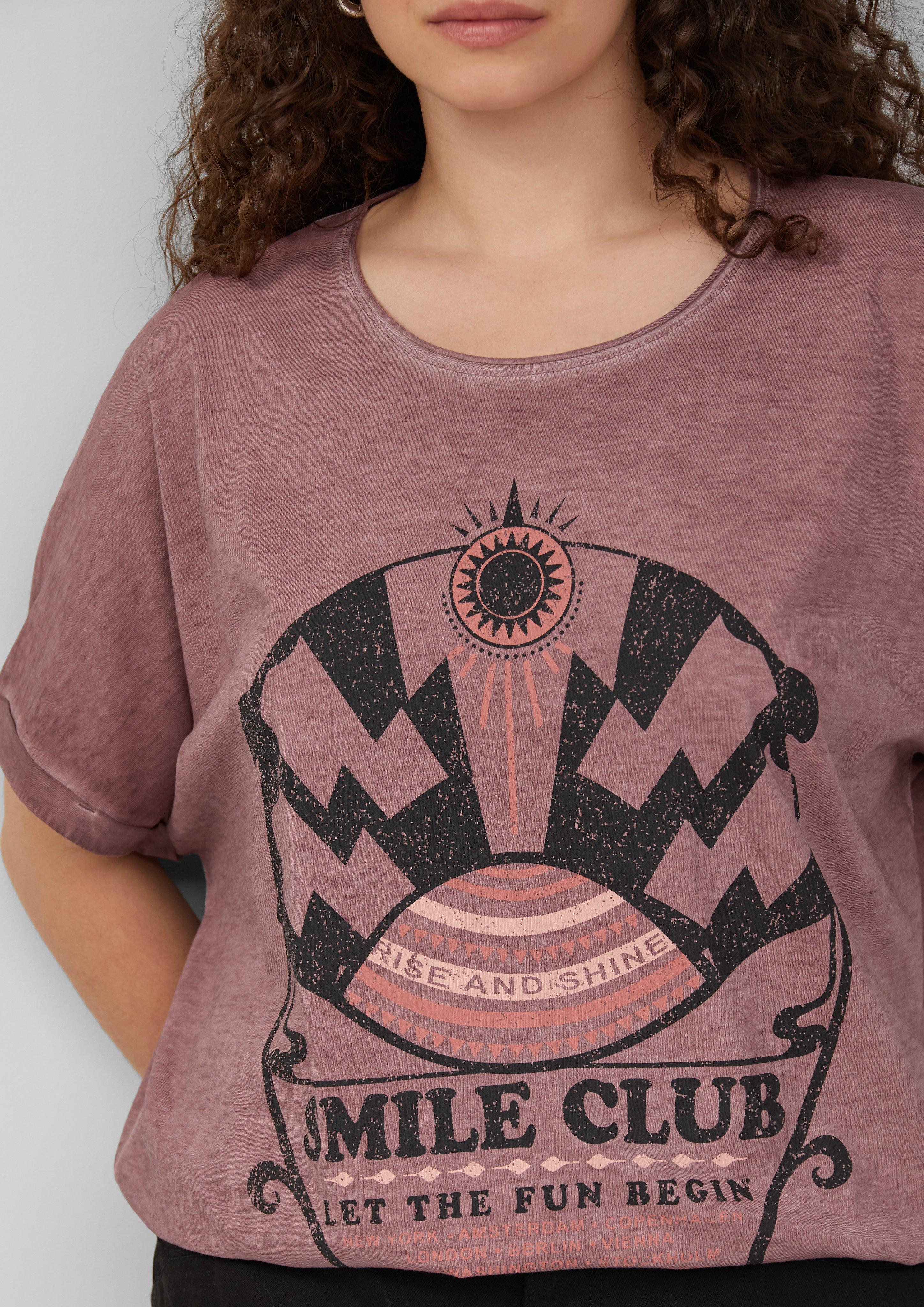 T-shirt in 47D0, 72D1 & 99D0