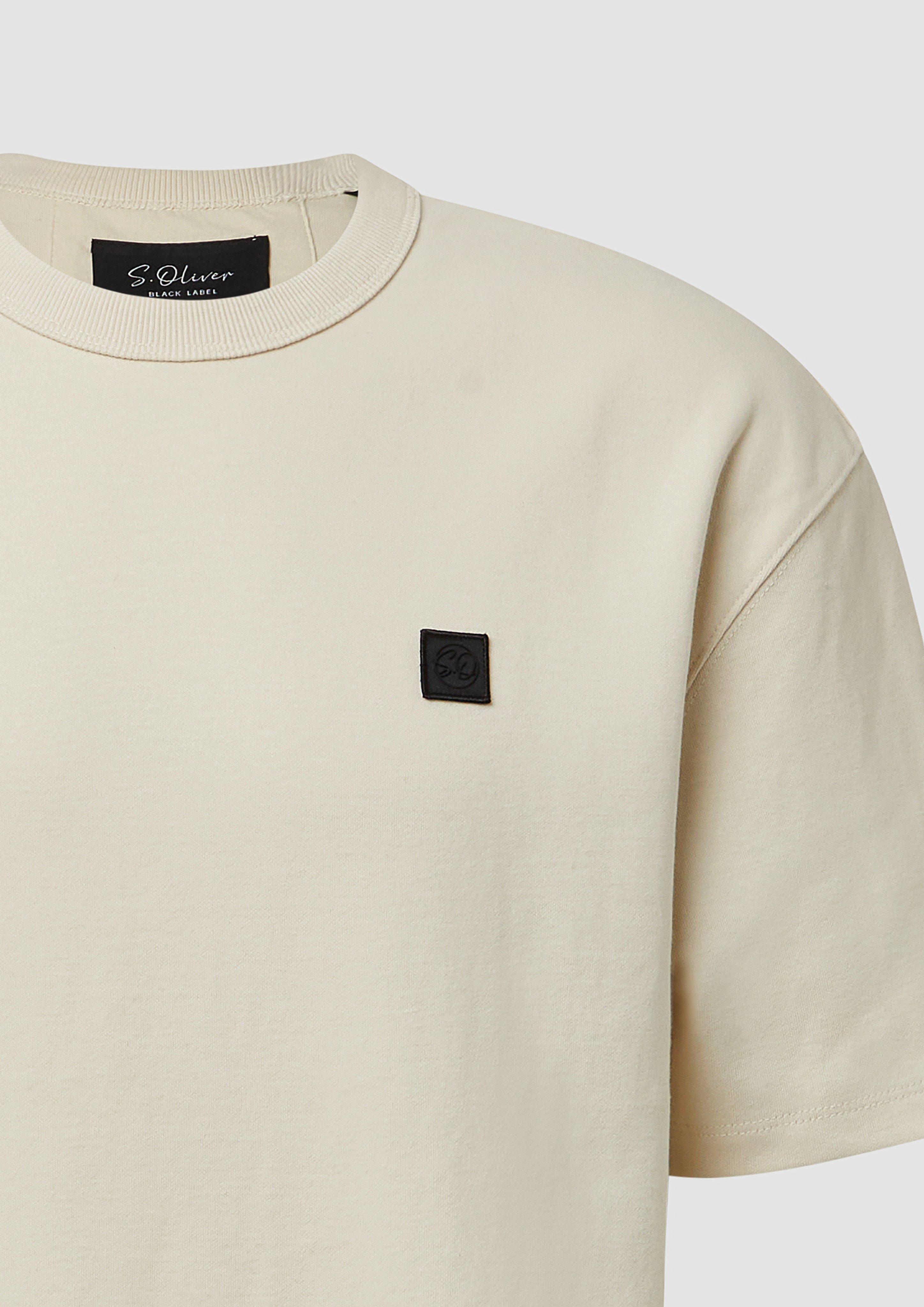 T-shirt in 8001 & 8615