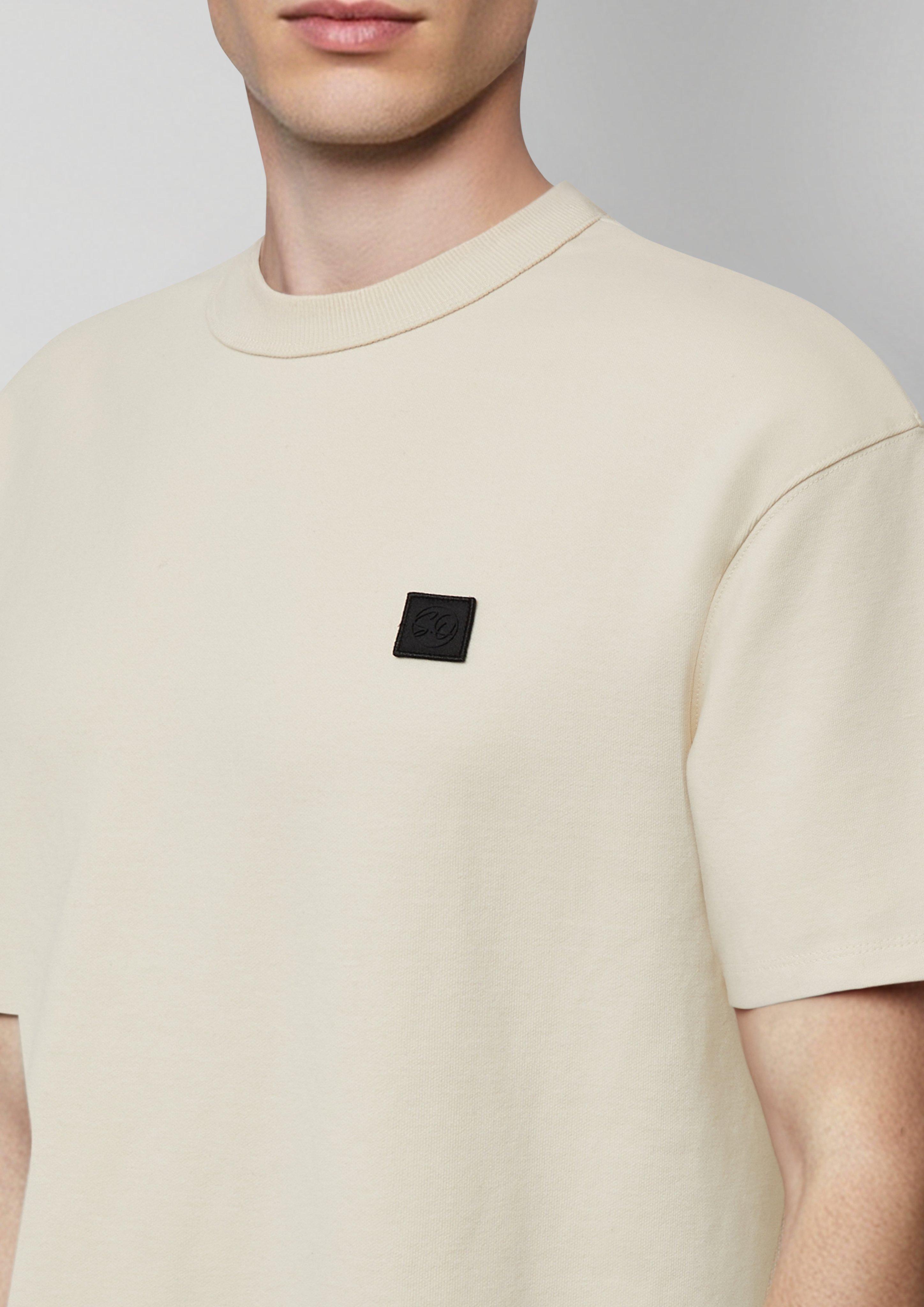 T-shirt in 8001 & 8615