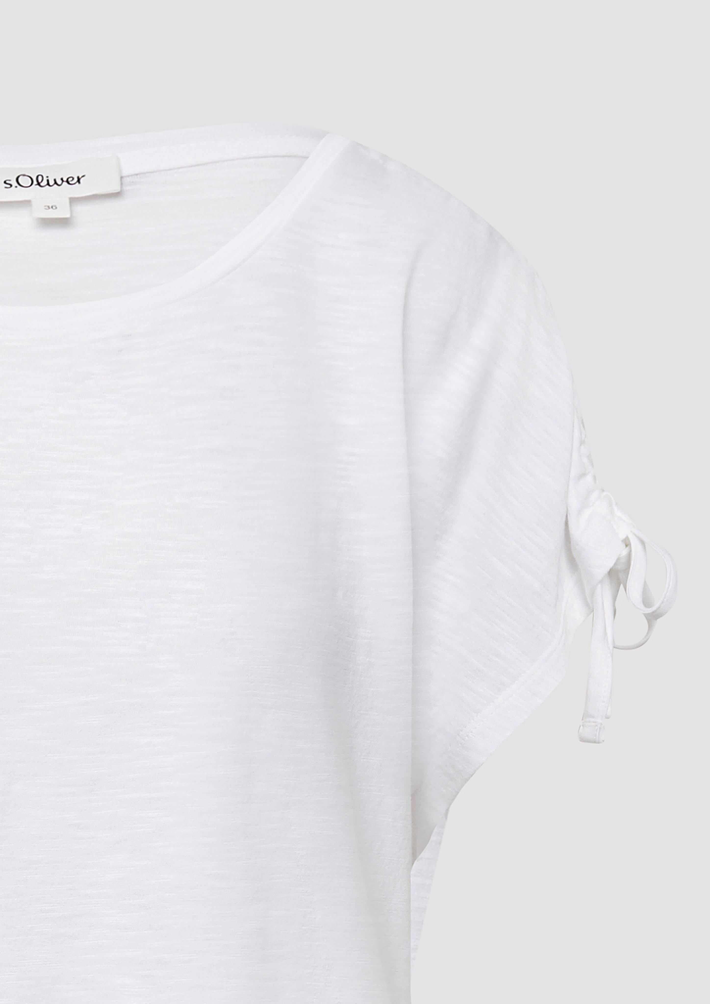 T-Shirt in 0100, 3533, 9999, 6099 & 8828