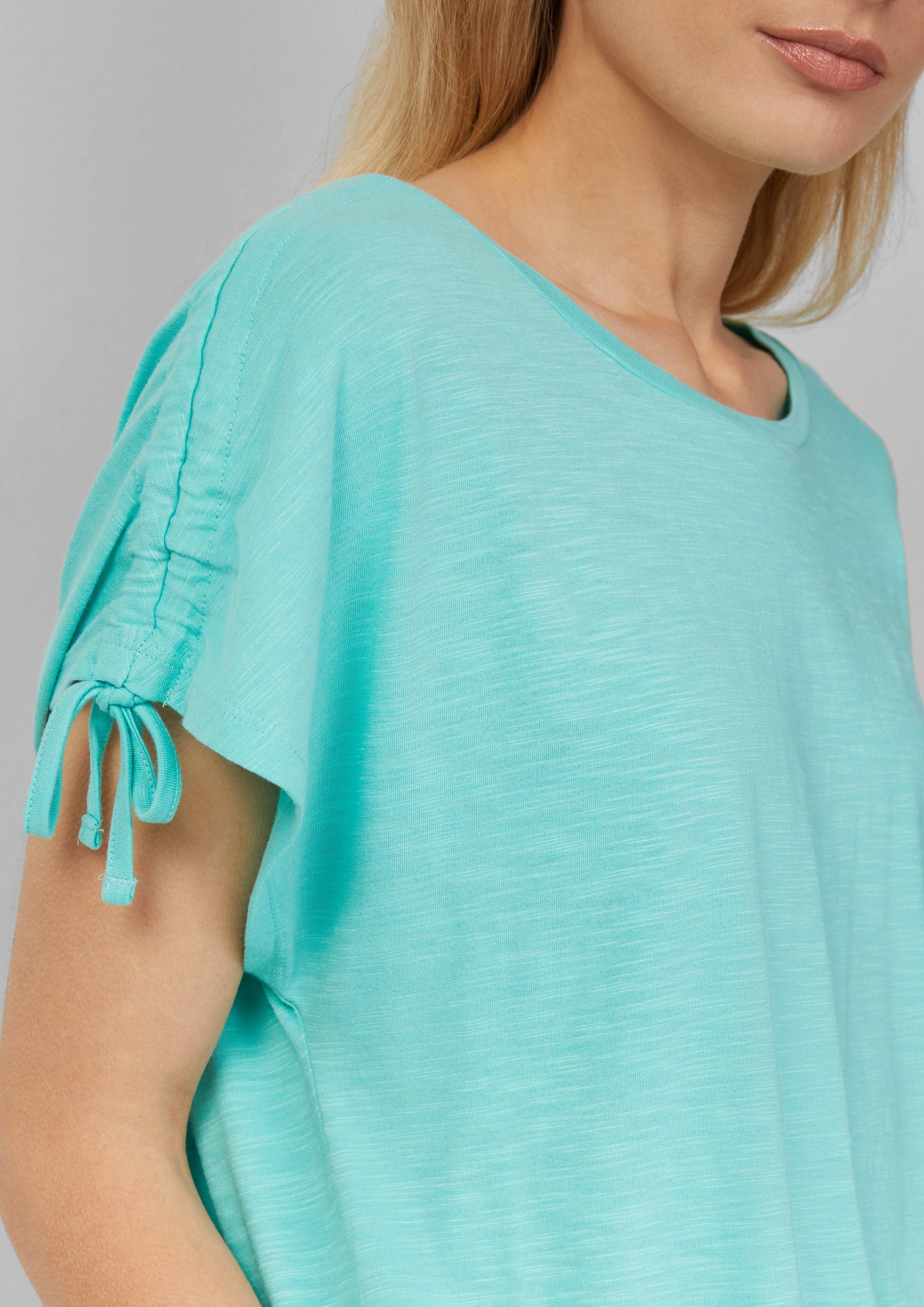 T-shirt in 6099, 3533, 9999, 0100 & 8828