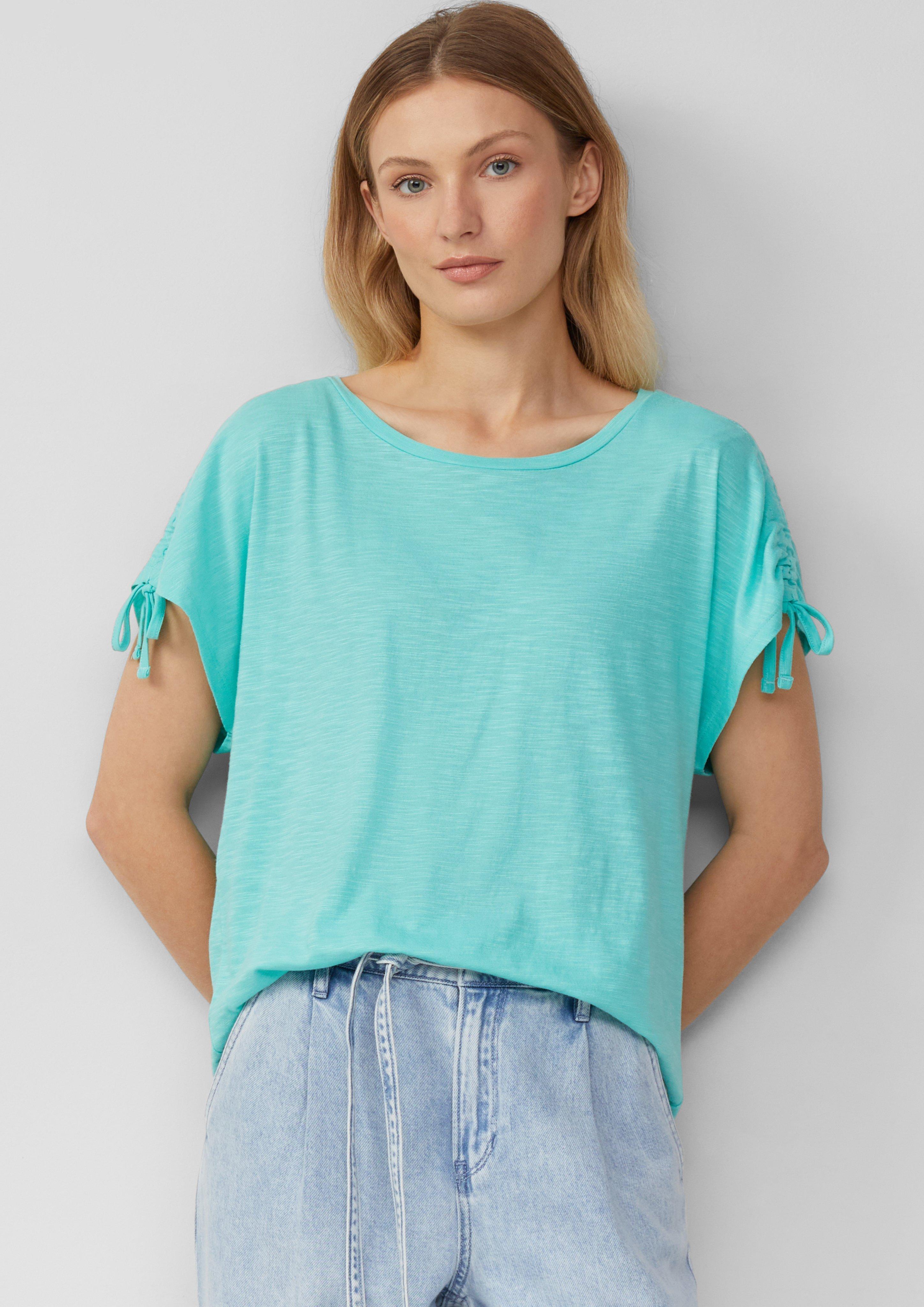 T-shirt in 6099, 3533, 9999, 0100 & 8828