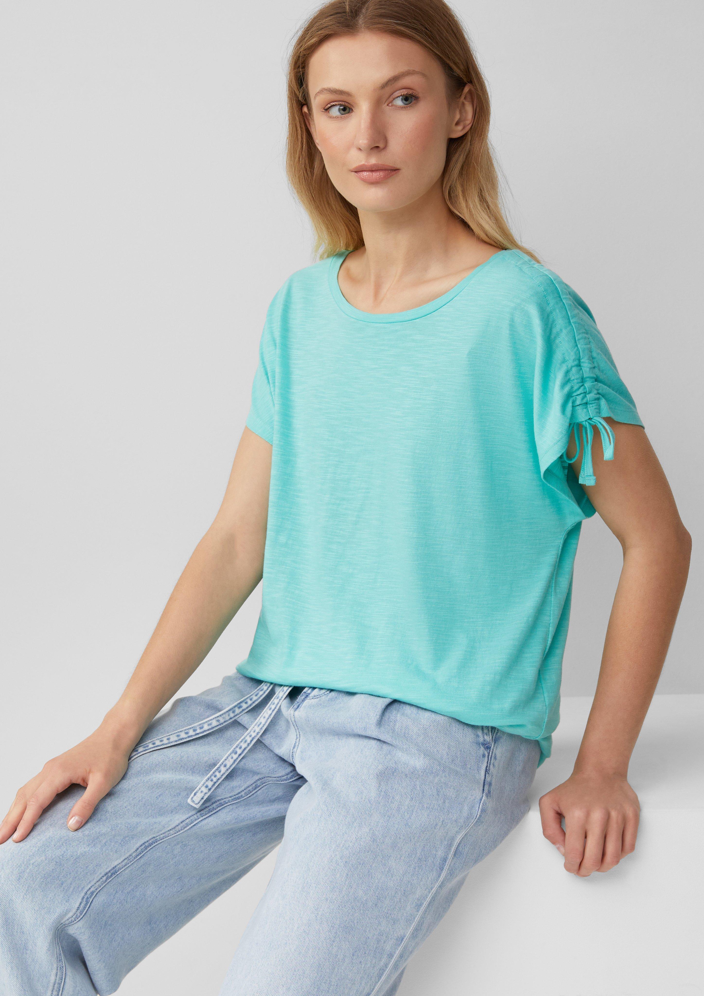 T-shirt in 6099, 3533, 9999, 0100 & 8828