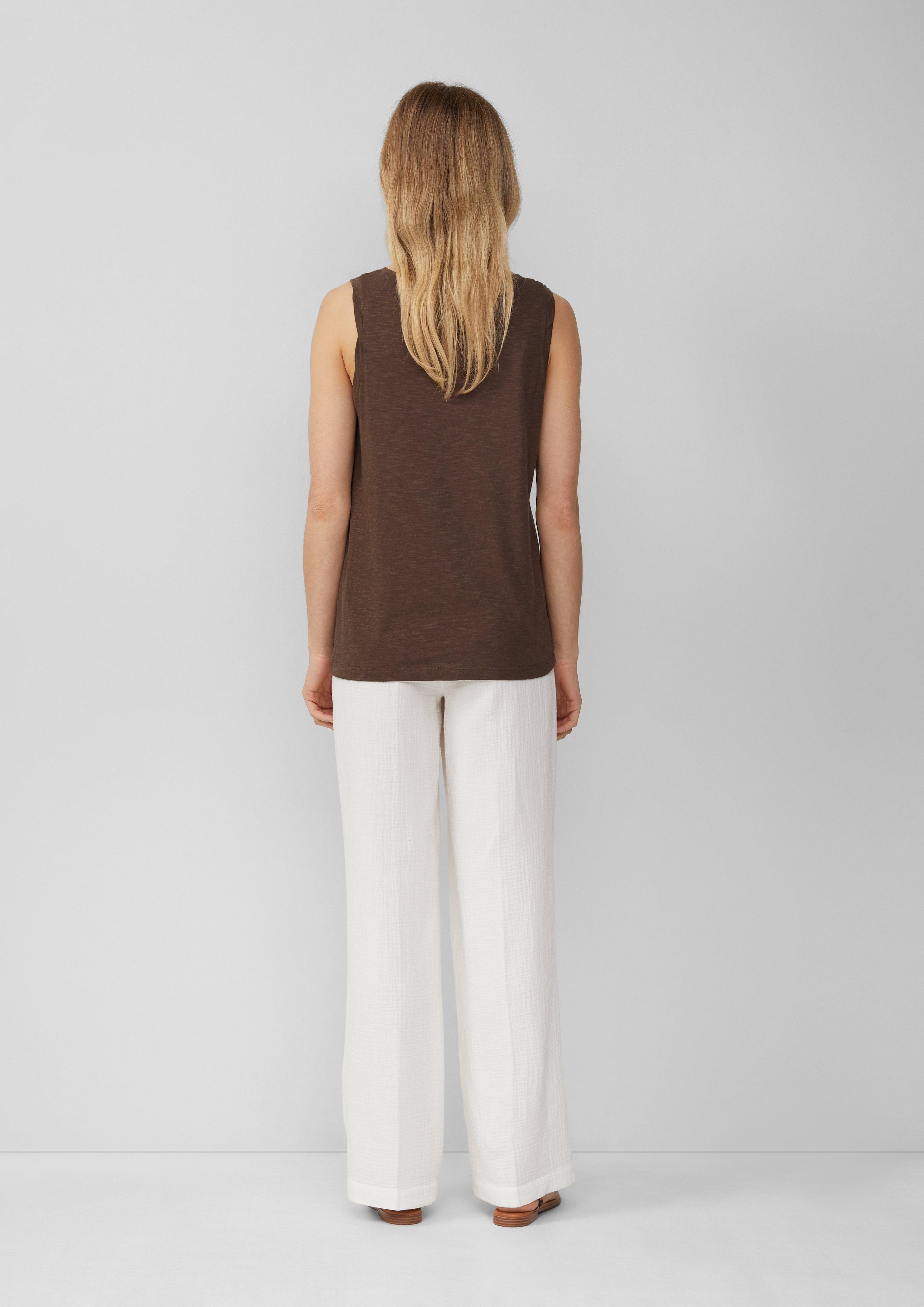 T-shirt in 8828, 0100, 6099, 9999 & 3533