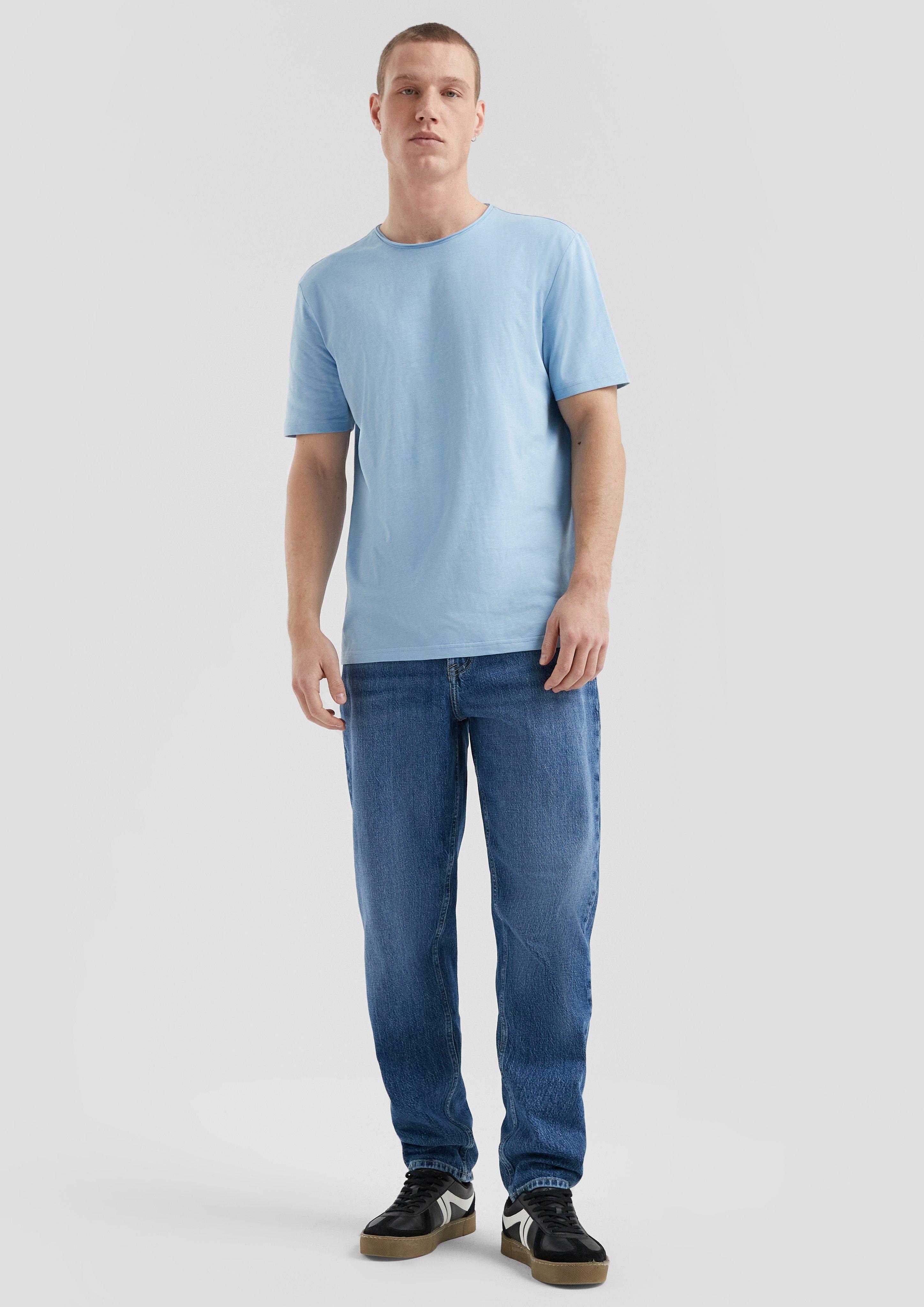 T-shirt in 5133, 3616 & 8482